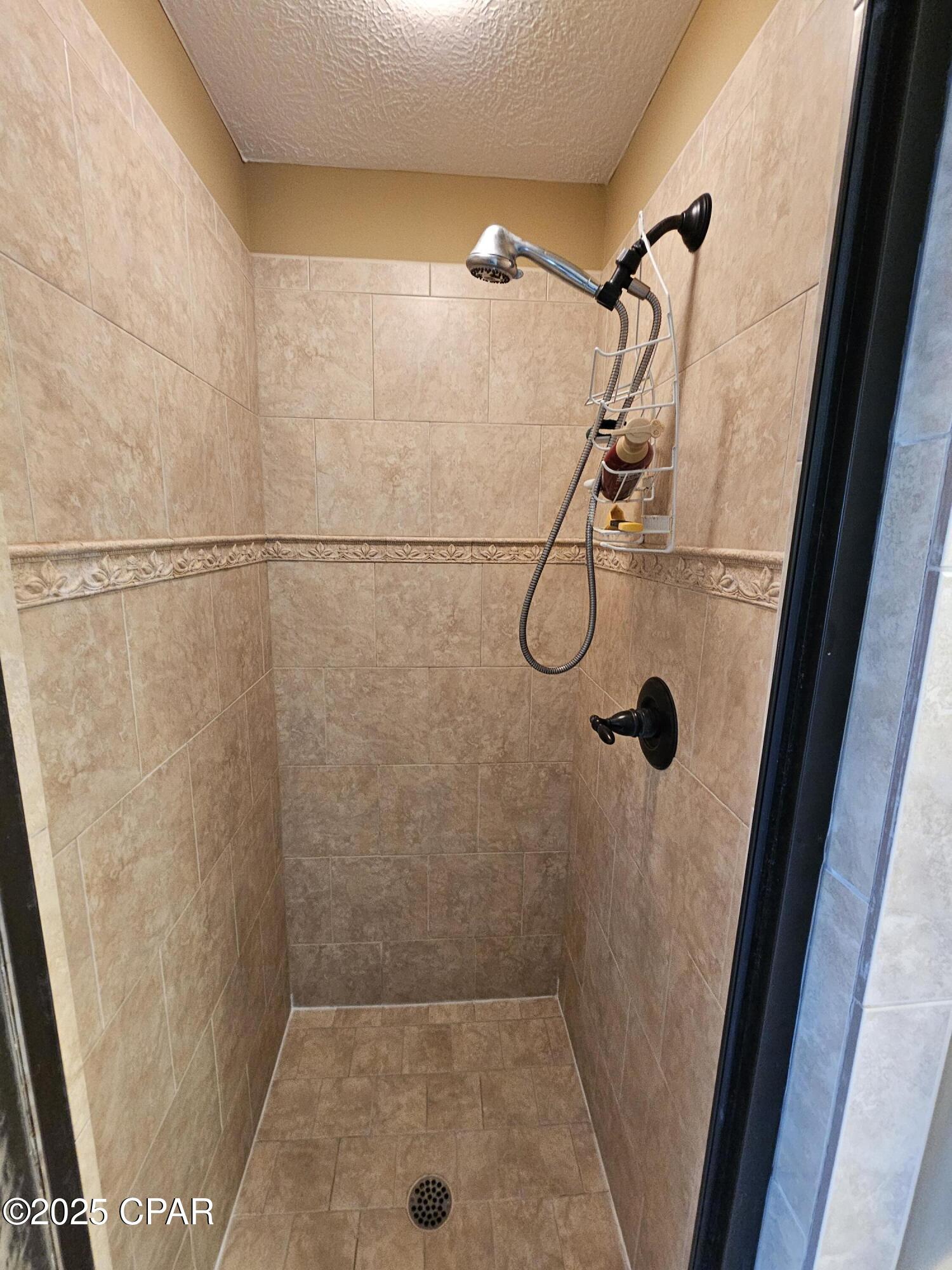 Tcpr6y72fprq4o6u Triakpha7erztdydtwigng3qnm