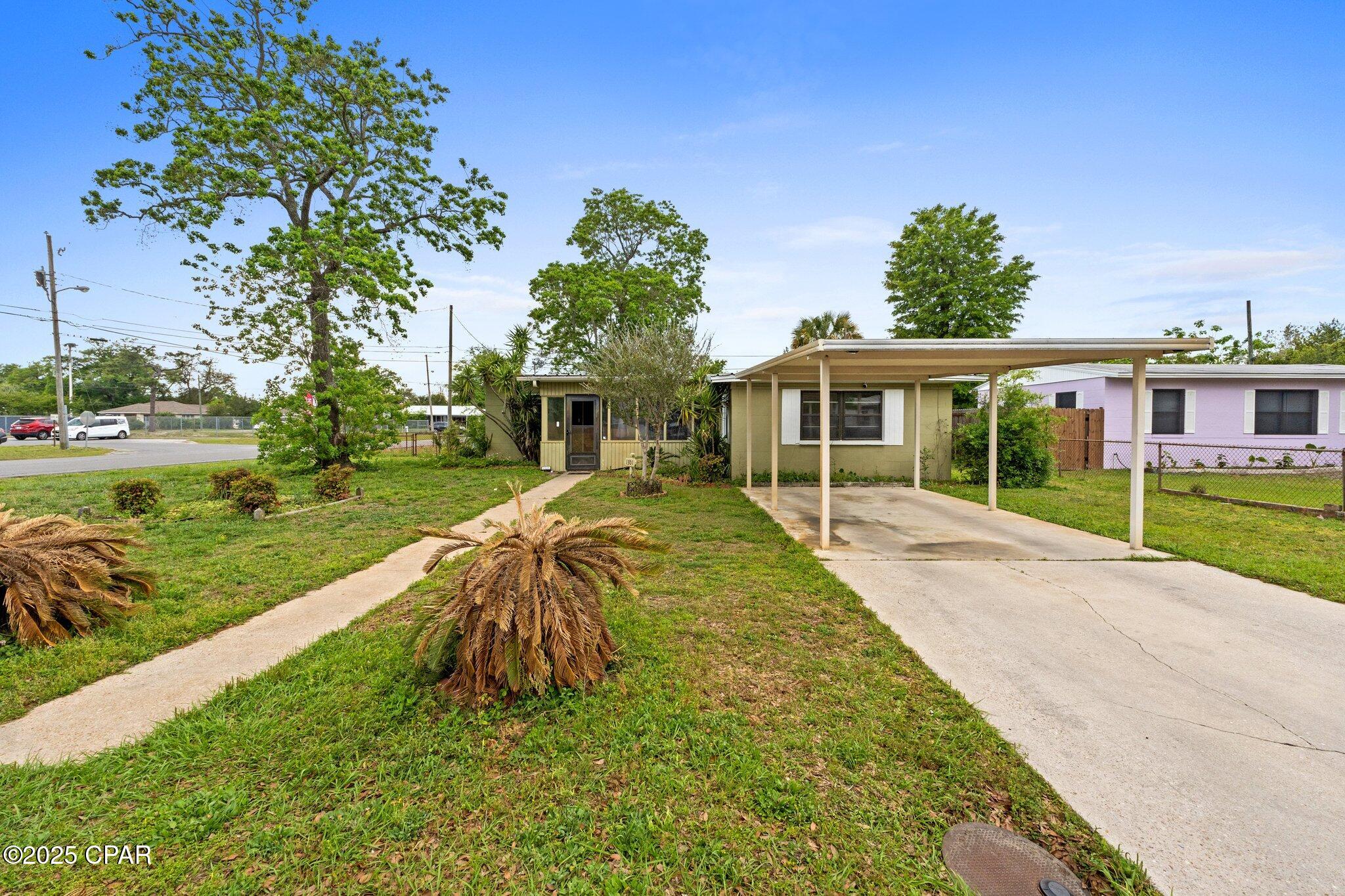 Image 17 For 1301 Oakland Drive