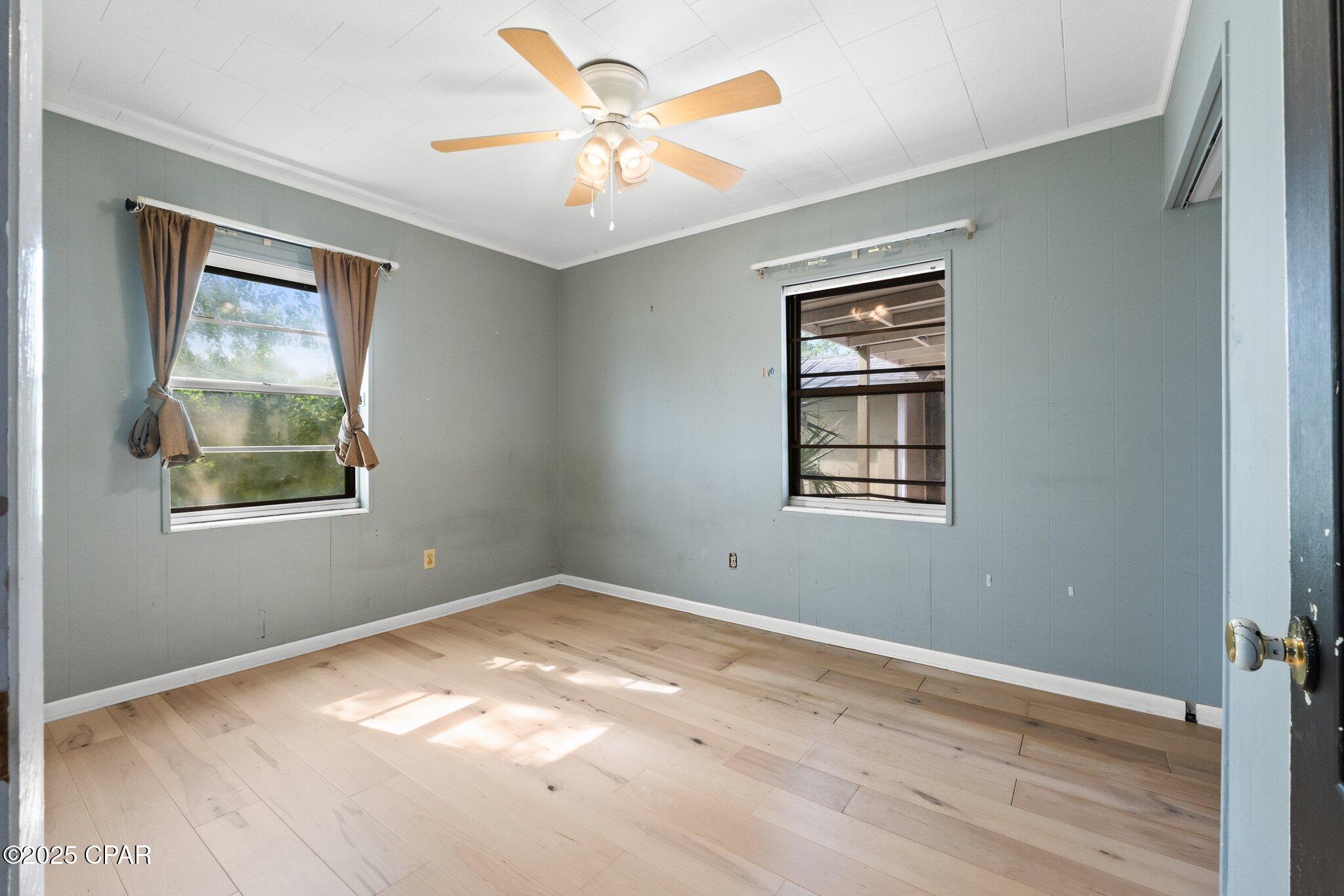 Image 6 For 1301 Oakland Drive