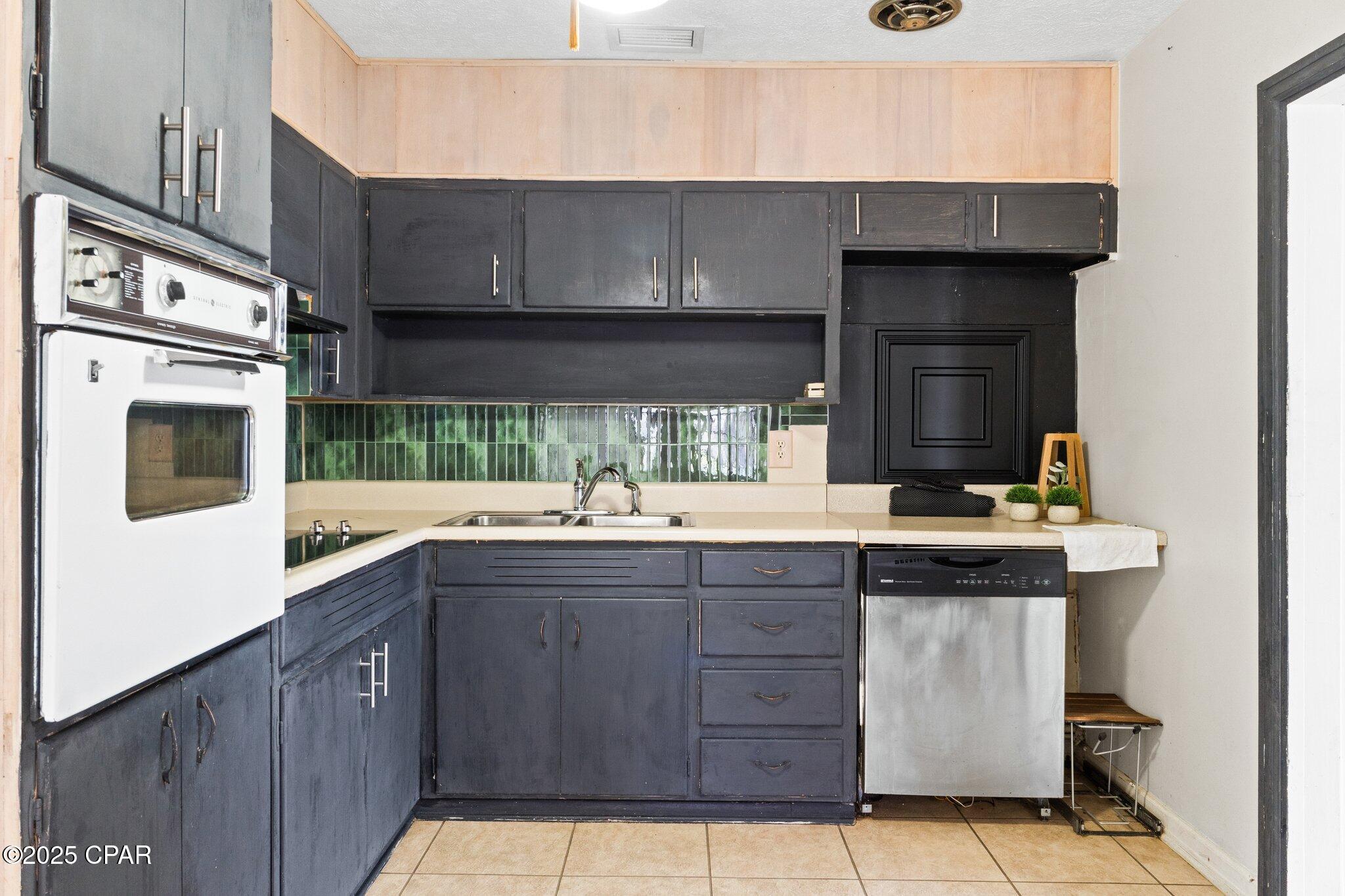 Tjmcpmdwabofy2ek7jj0s13by6ipyvygdxrarrg82hg