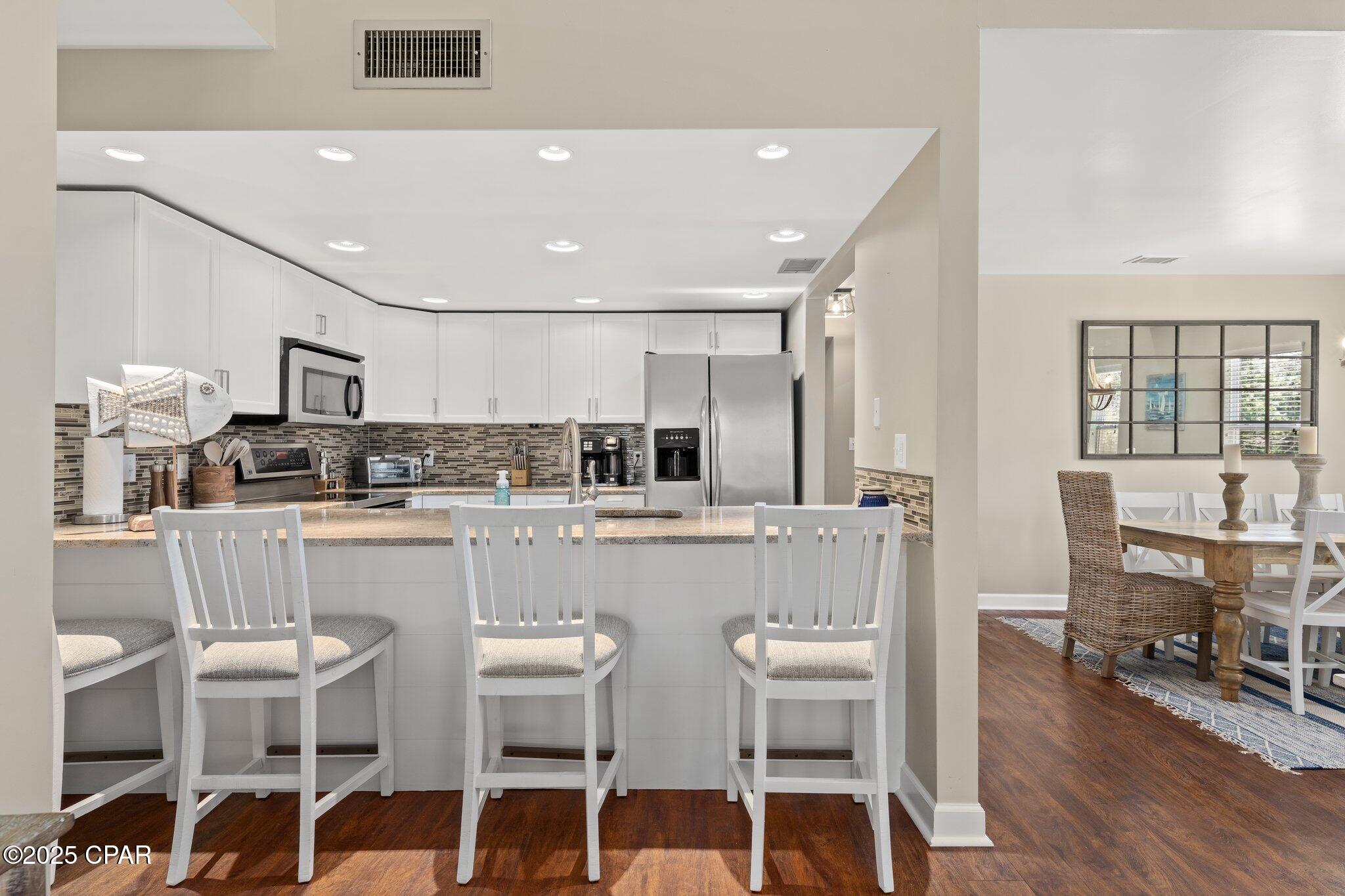 Cq2qtooi5frmivsg7kcc1ub_licipikwj8j_3gynv 4