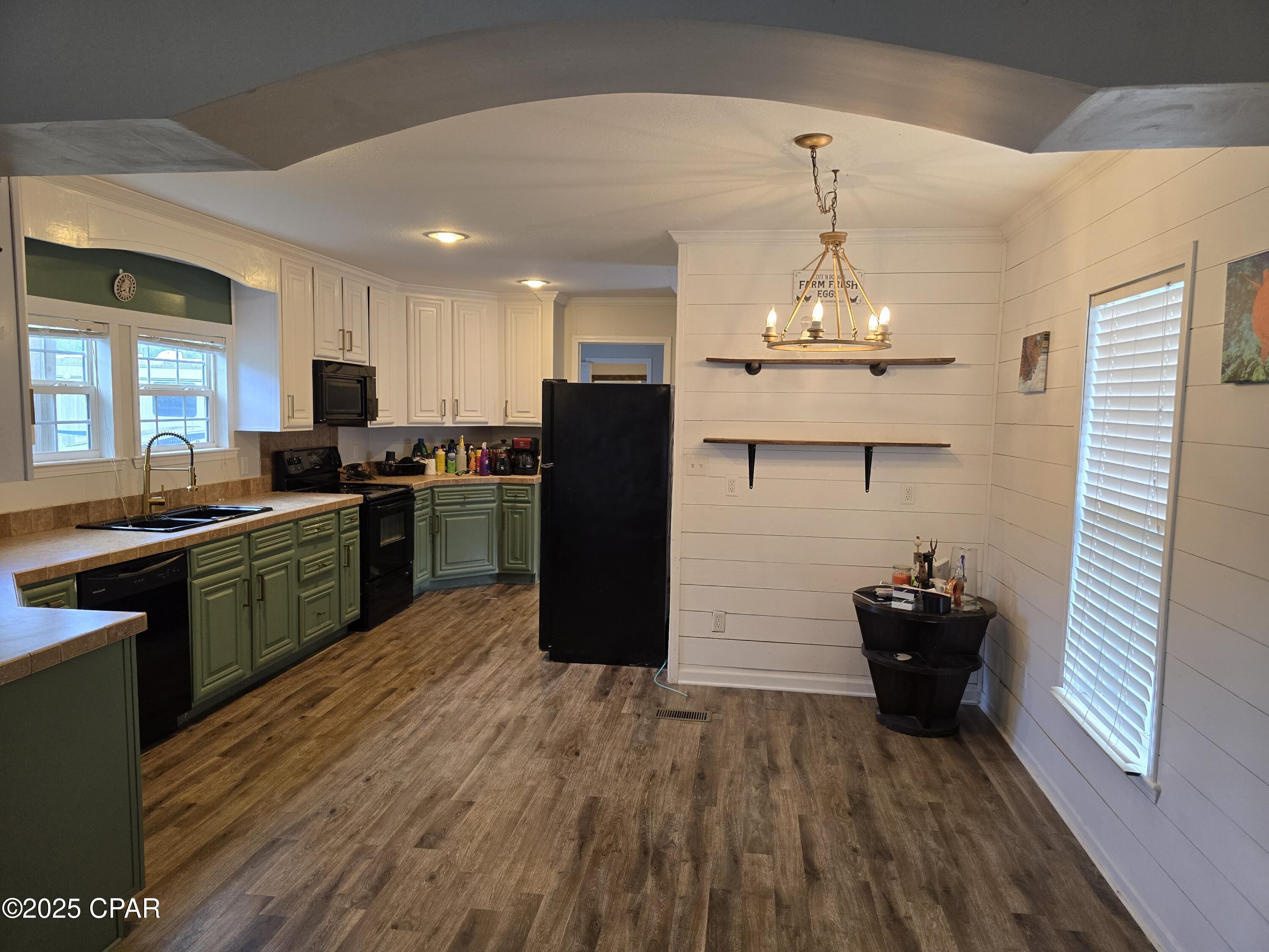 V_eqg7fq7lva9glnplvsnf7e_n950x0ephwsb9g8bme