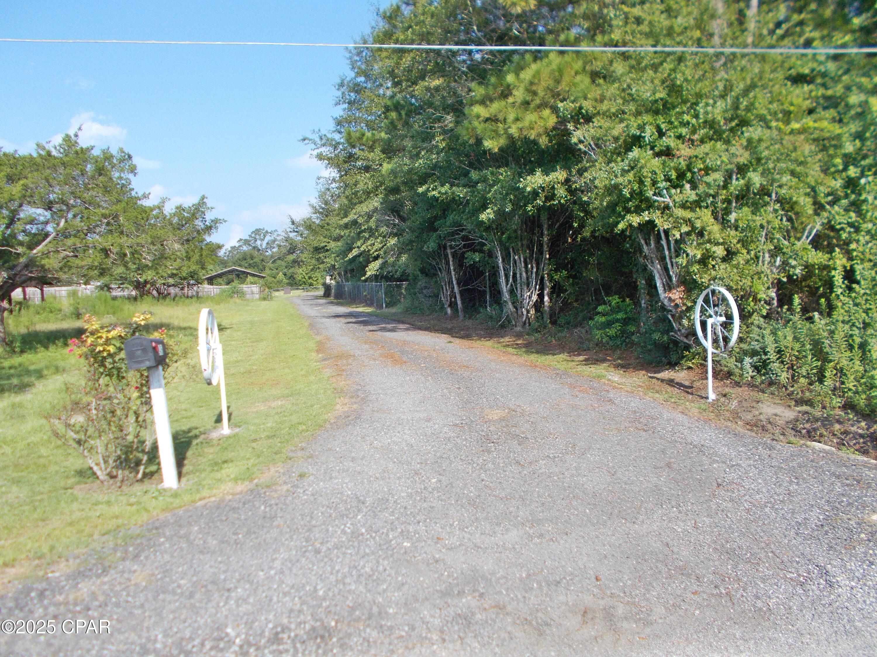 Bh_dvcebuf36gl7tpiqof82udxvng2ttnns7a00_ilk