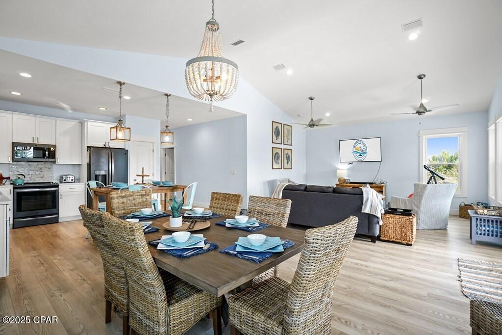 Image 6 For 135 Swirly Sun Drive