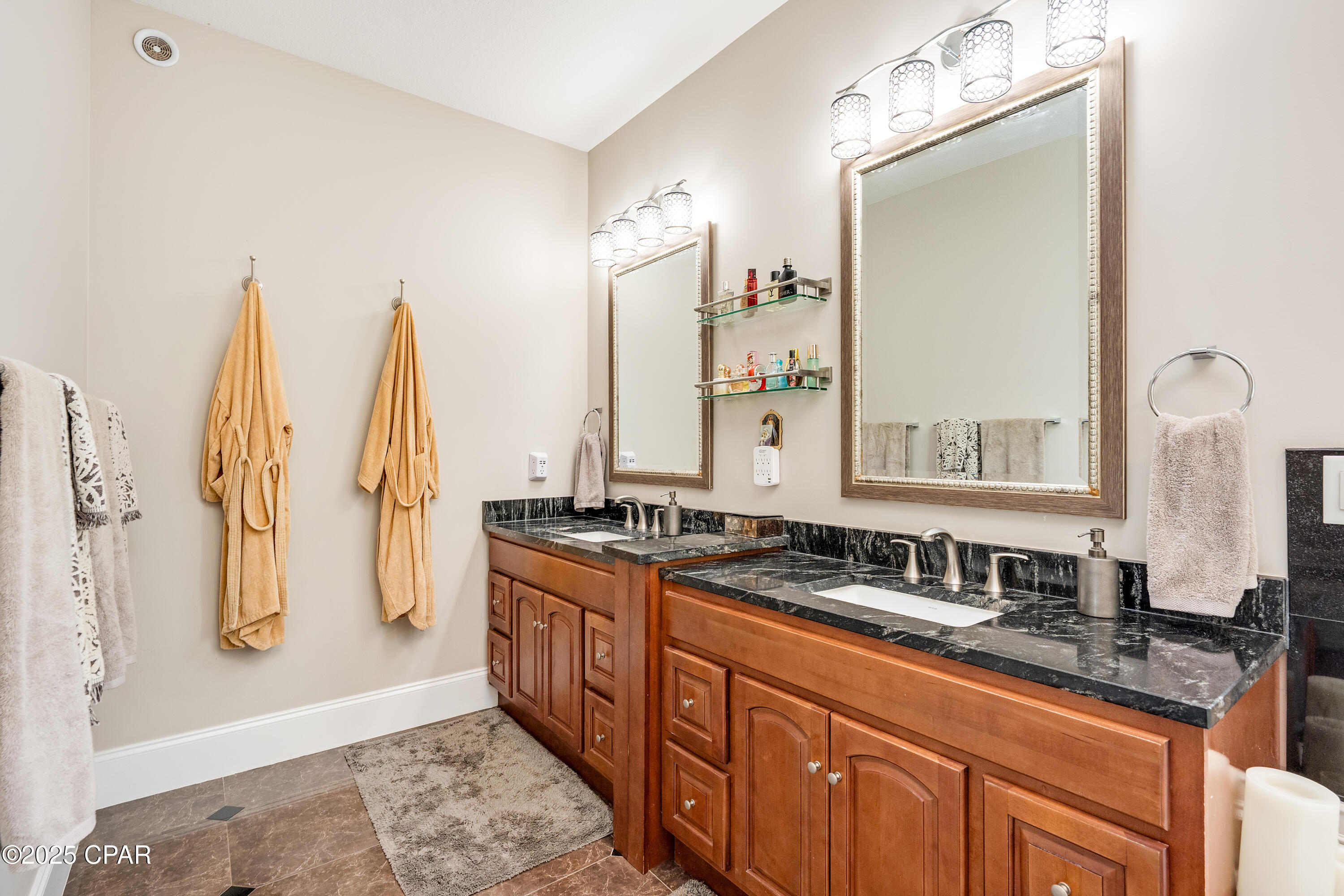 Rqyx5vojvfeqvouzzif_zy9suucwx0evekmzyios8ju