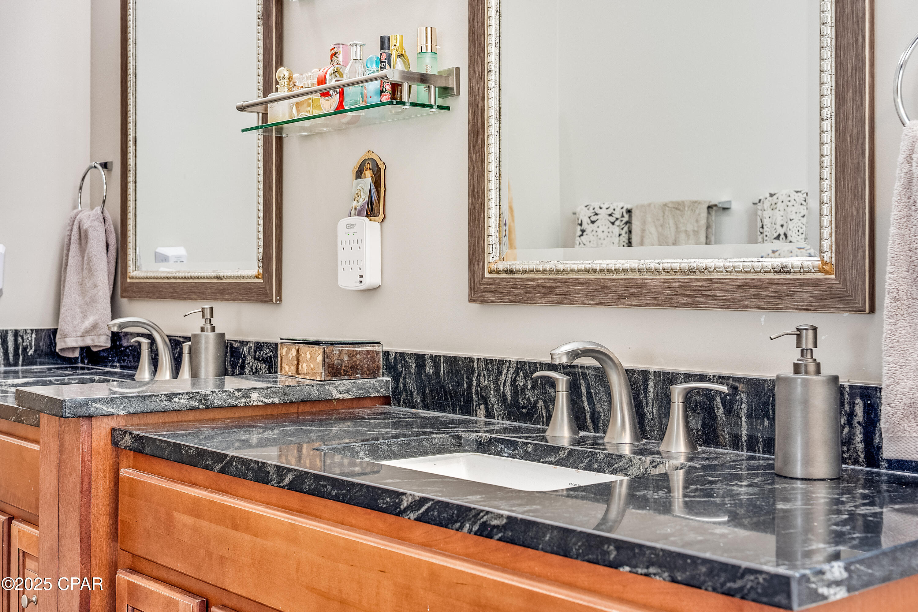 Image 44 For 306 Coconut Grove Court