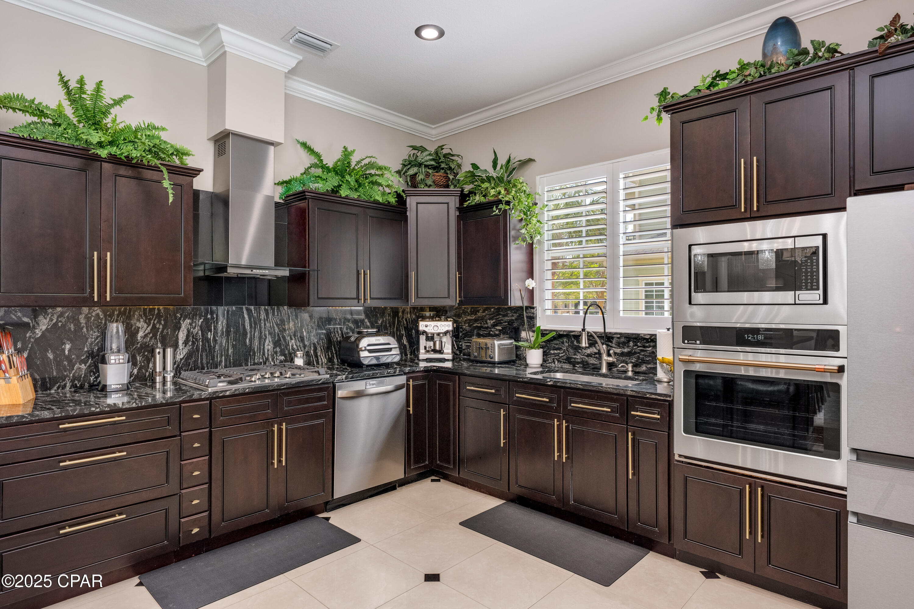 4hikhf01re6cag1ldsy Zwq2if5fqm5tvqp6iiqmvfk