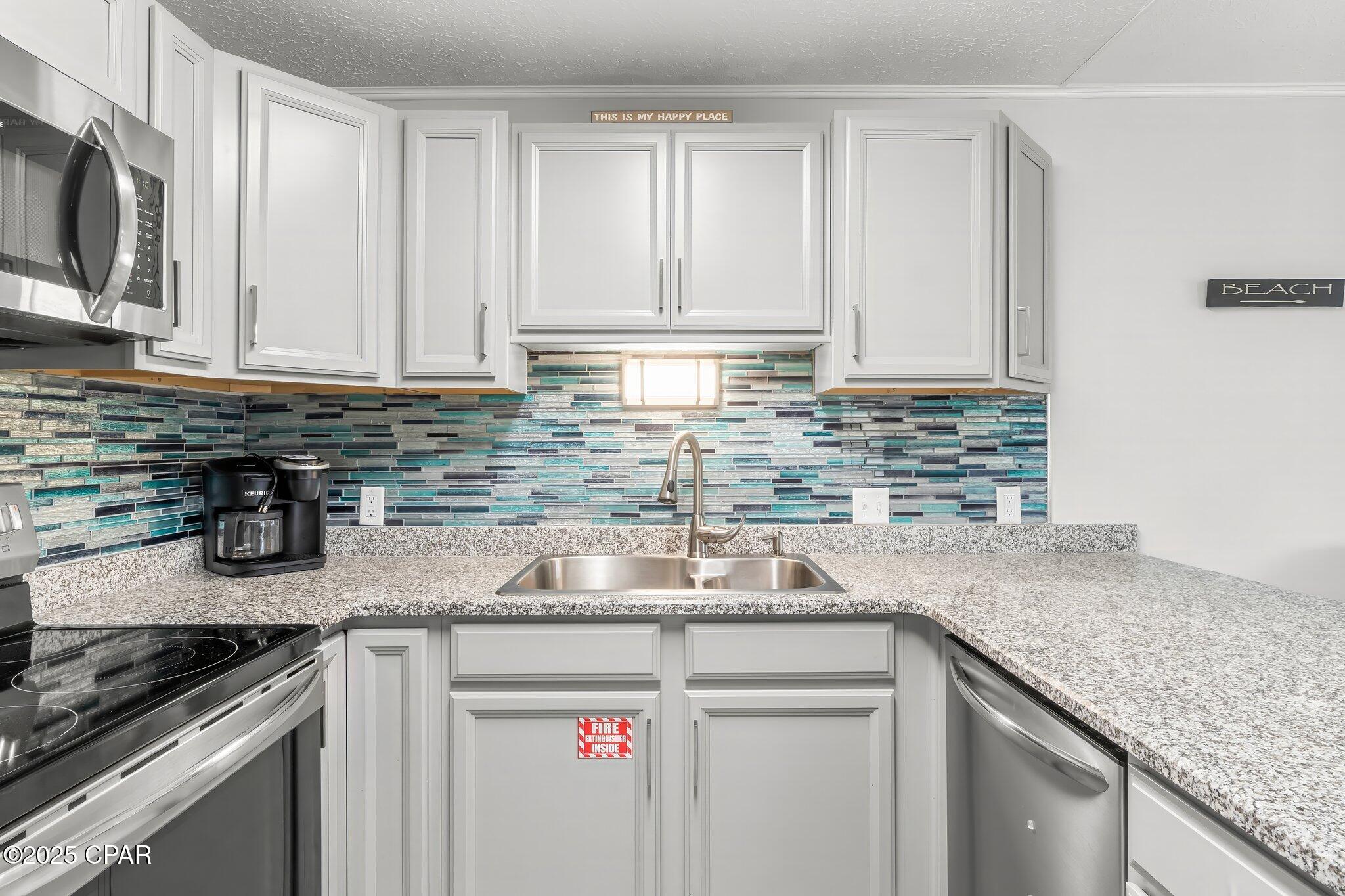 Tbwyvpjnonbzc0qn8enohbwqn6n9 Uqjen6pmy0bmrw