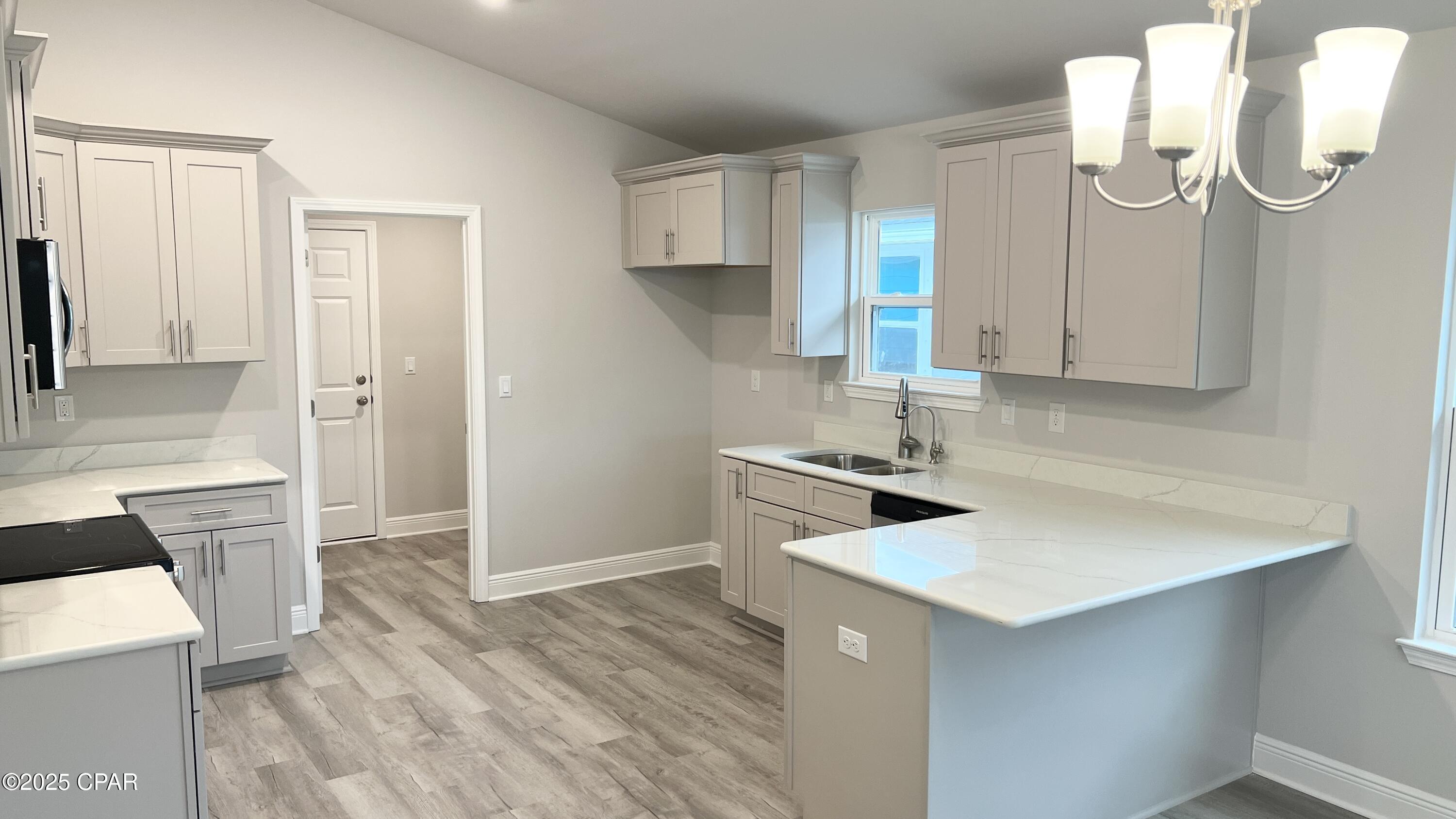 Image 19 For 11438 Palm Breeze Street