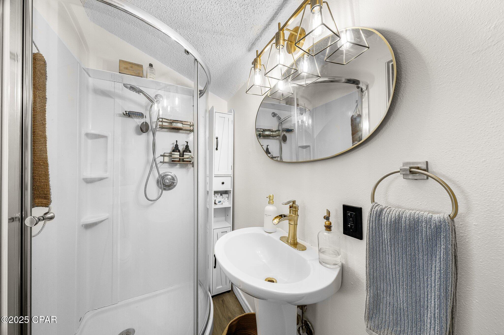 0puzzd7m9s4ck X Z77g_jgxcc28gf_vbhk2zwnzdhc