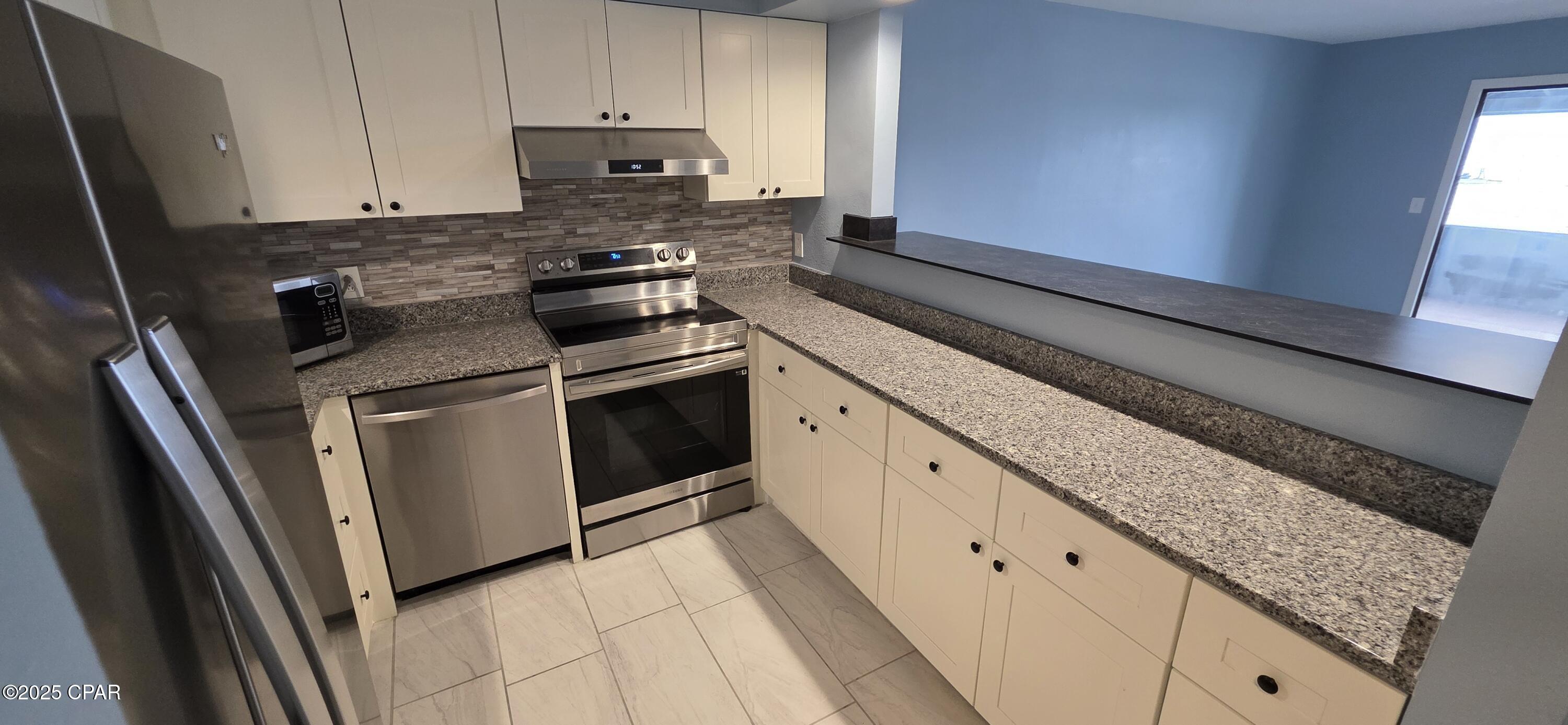 Ggnnpzls2d22fswagycx3lcpcj_2n8ugn6q5q5fqpey