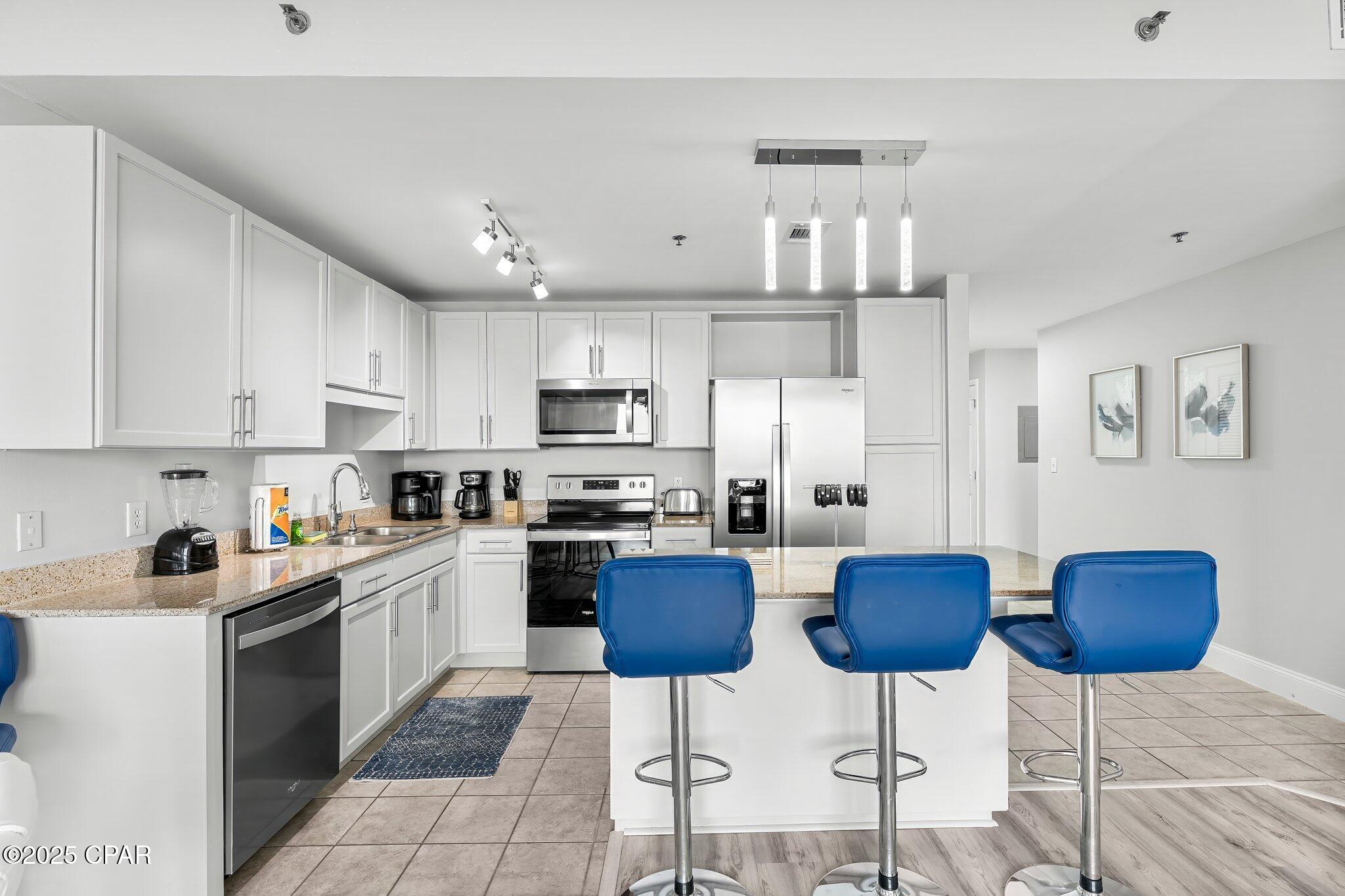 2d8285b3dluhmhgom9xsejqco4emunccpv6hnfku5 C