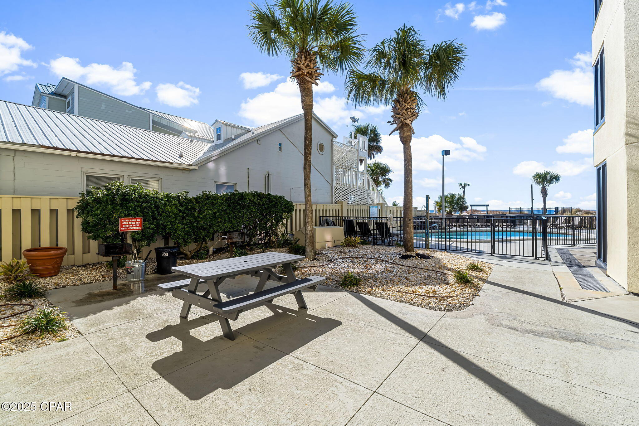 5kc1uqgmakoevy1r2kng7do6a4_720bmsgb7trqnjas