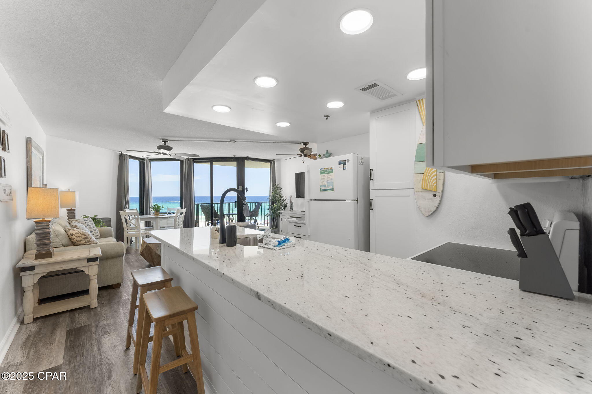 3zxbwzn9tnmb77 Cl6wzb37c_3ytmsytra4zoano7xw