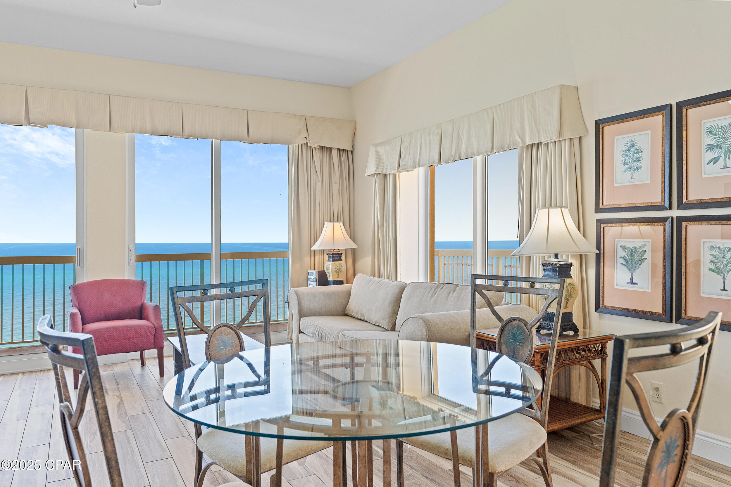 I3zy2azcjgrnyg53anmetsiroprafbwarxxwmoj9imw