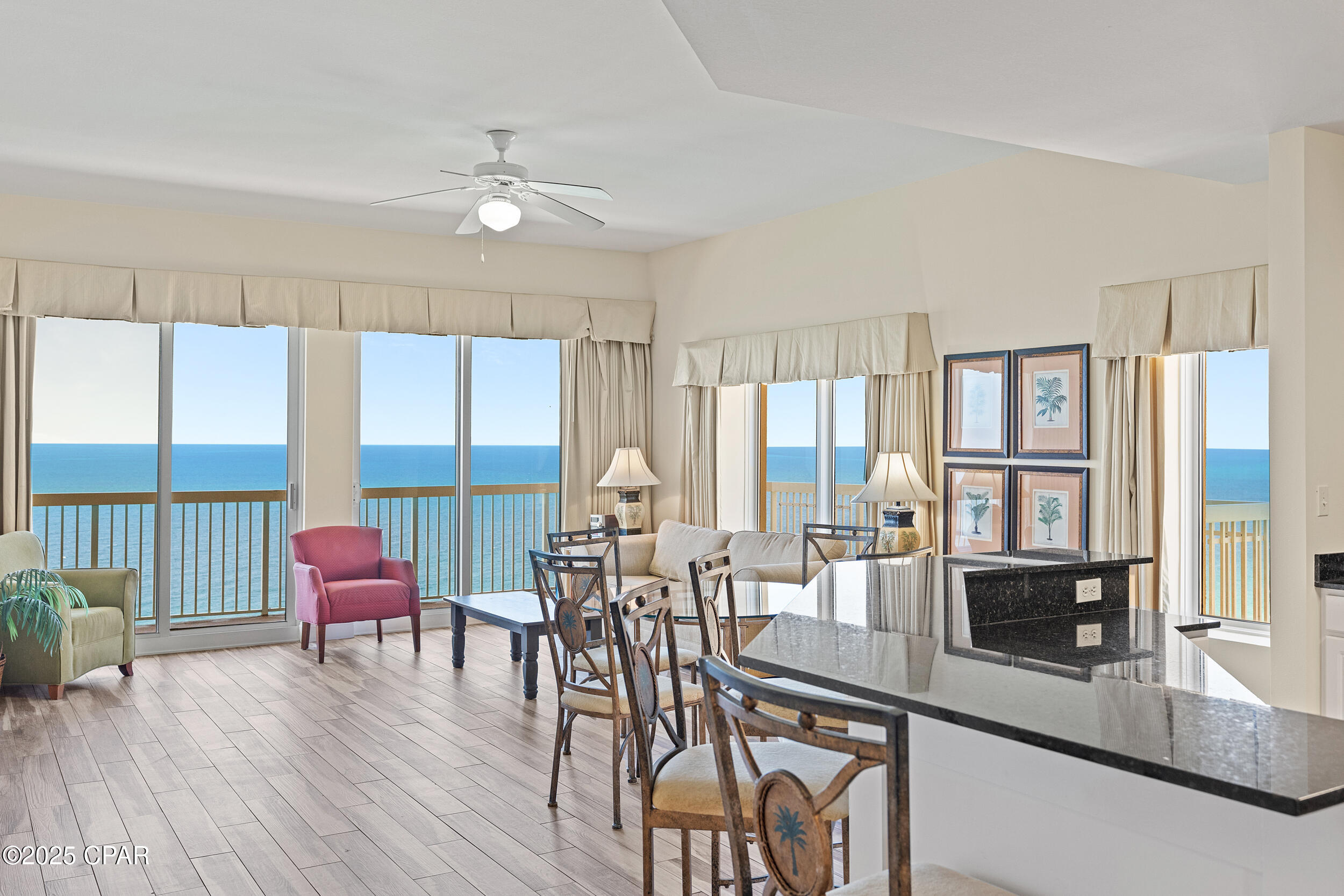 Tnznofp0p_5x4rgbi330rbr8evlbevhwevoaavkqi0m