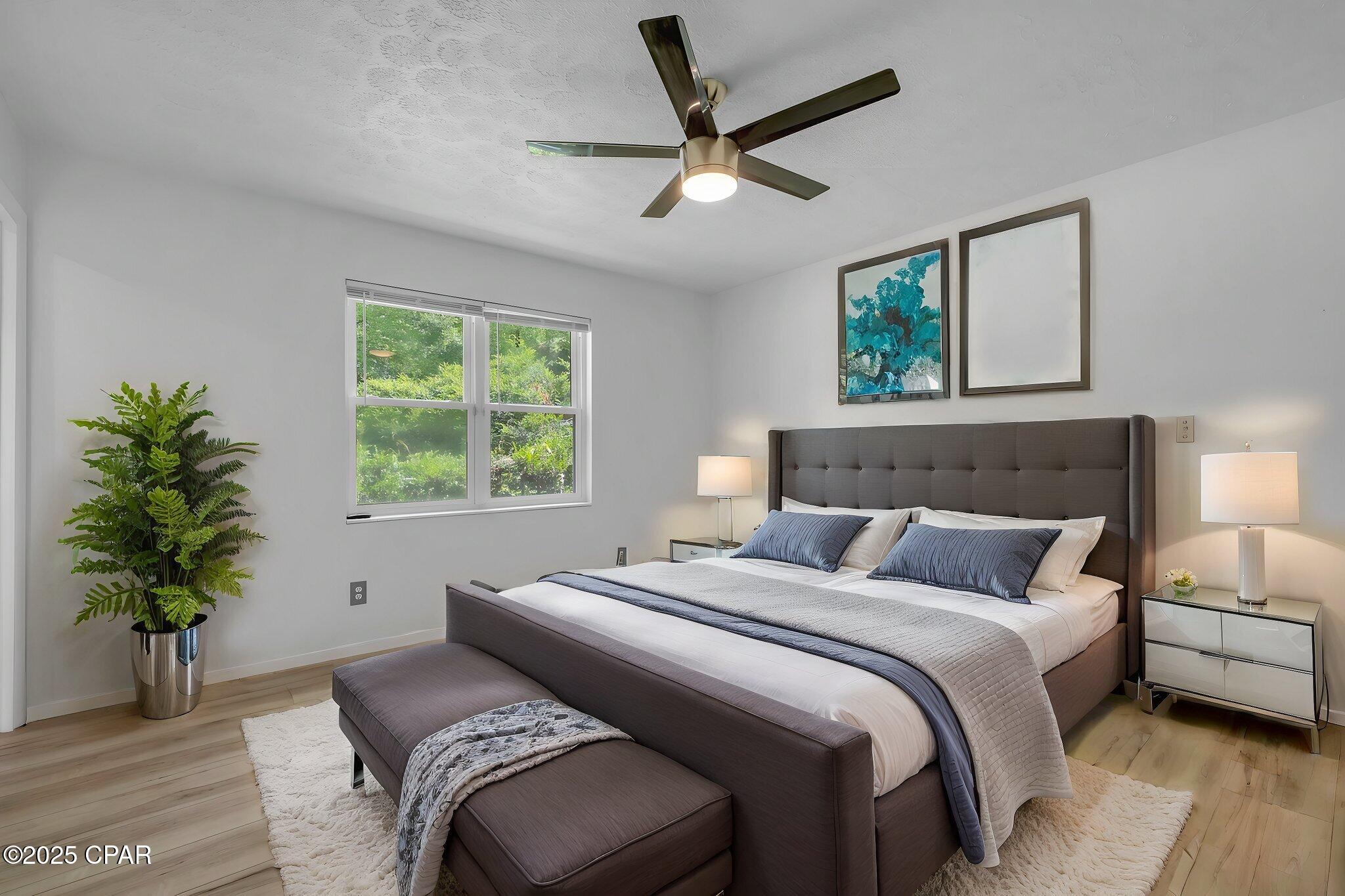 Listing photo id 50 for 2501 Debden Court