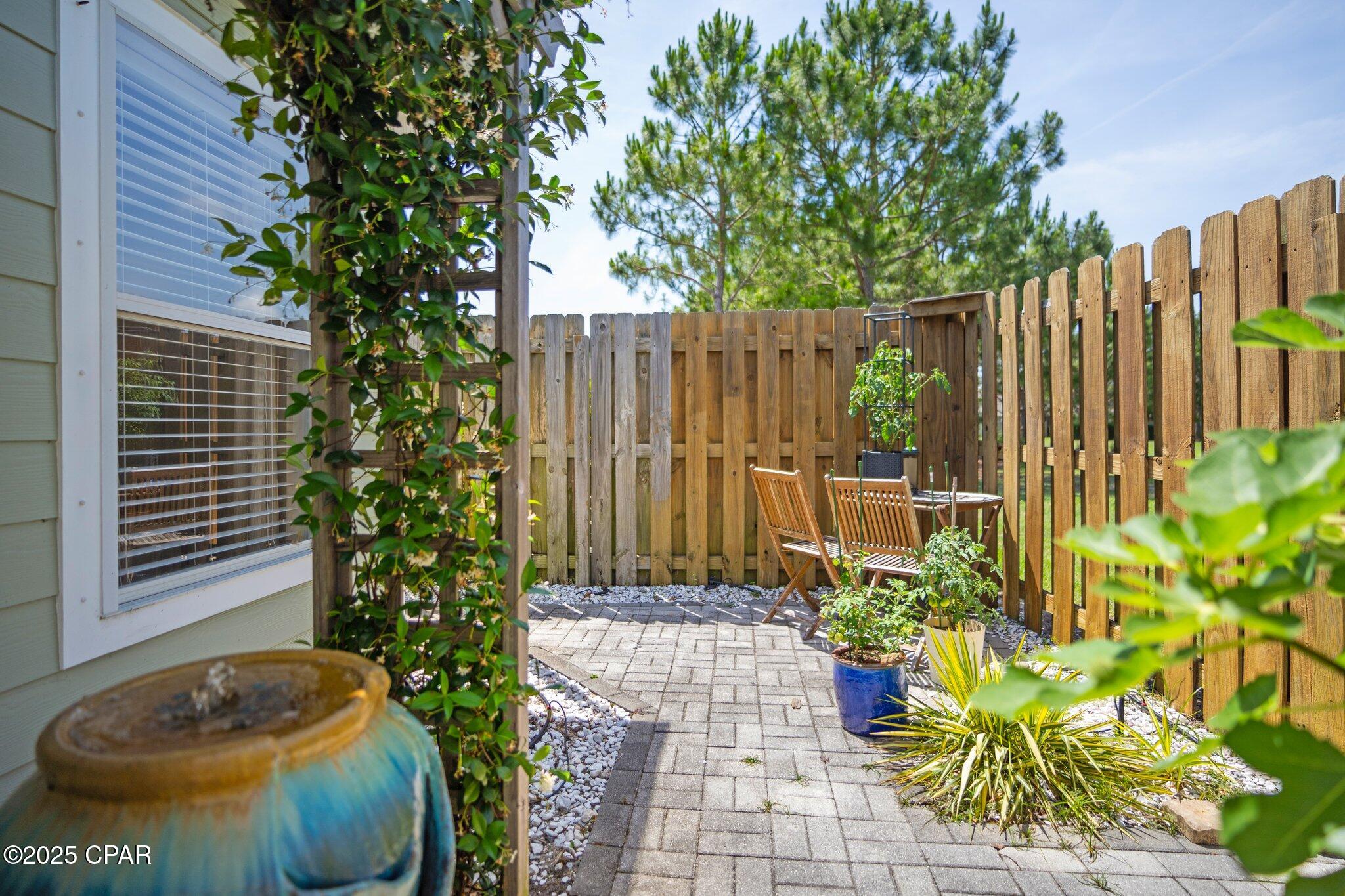 16lykjyctxrukdpihelwbiadcp5twd0cbozq1s3ds7u