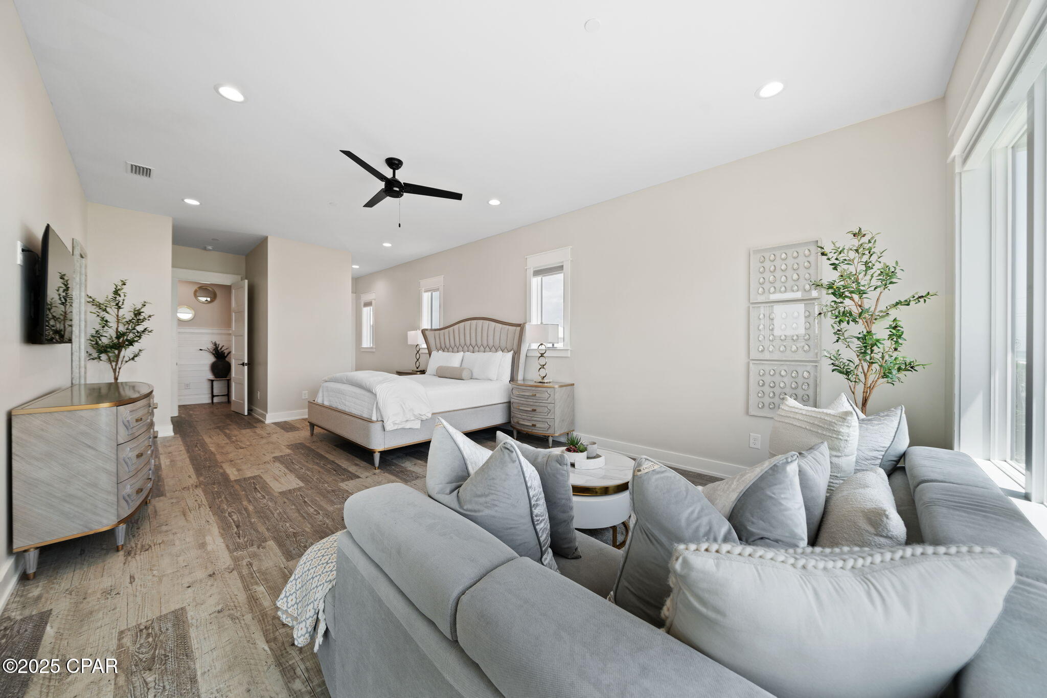 Vbfam Cyjcioxrwweyhq4oxpbwxgwgp2omm_k9kfboi