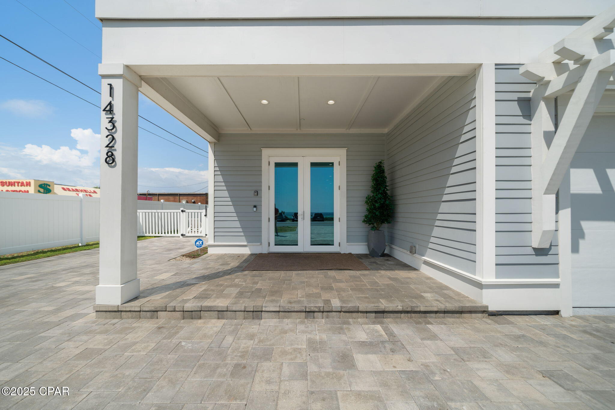 Gp8mpkbb22uwg D B Ioay4qn0xkfs7kk1gf5bbuvhc