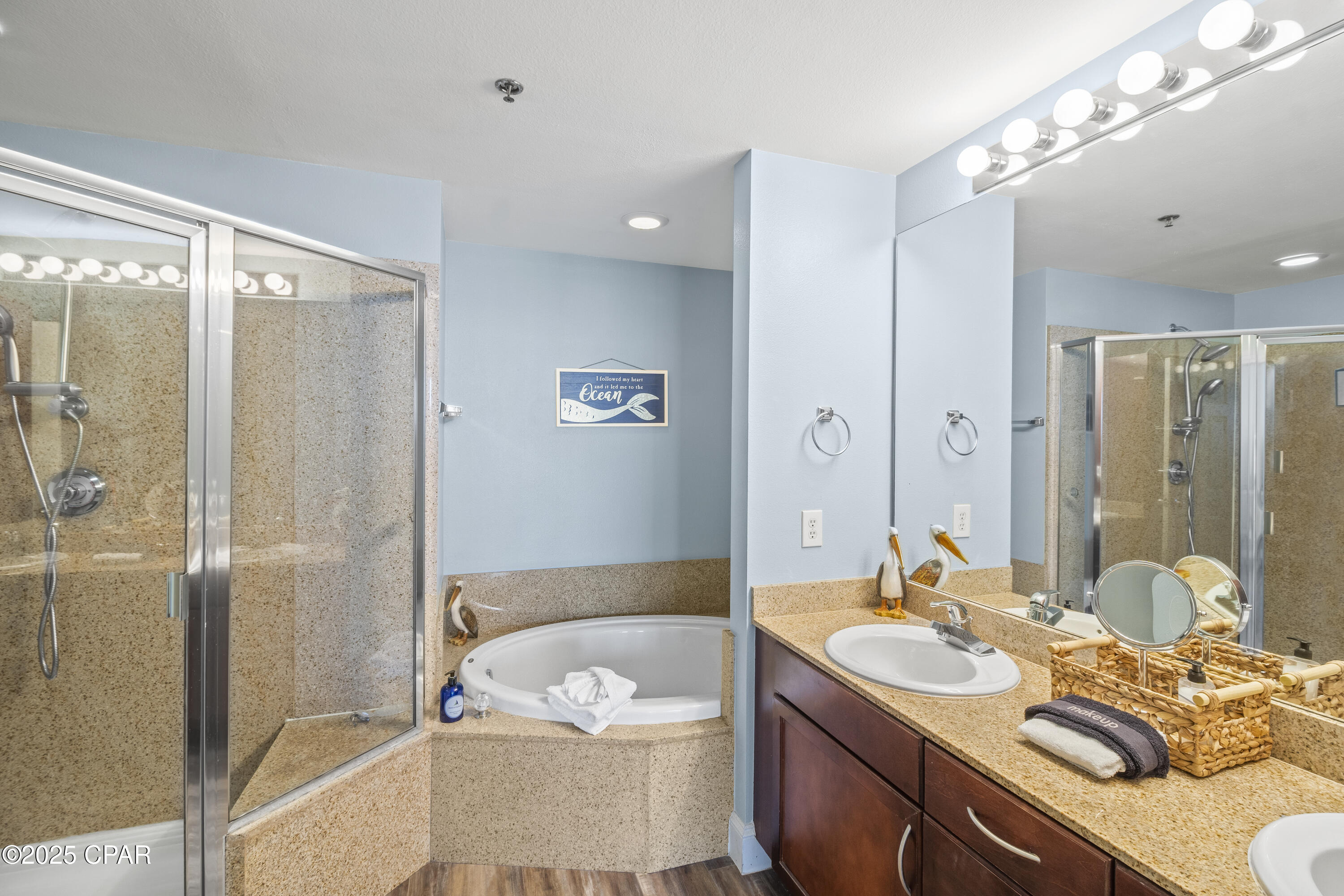 Q2a4j6jdx8q9q6kc_y_lbndv5jbhfu3uyqqgr0chg1a