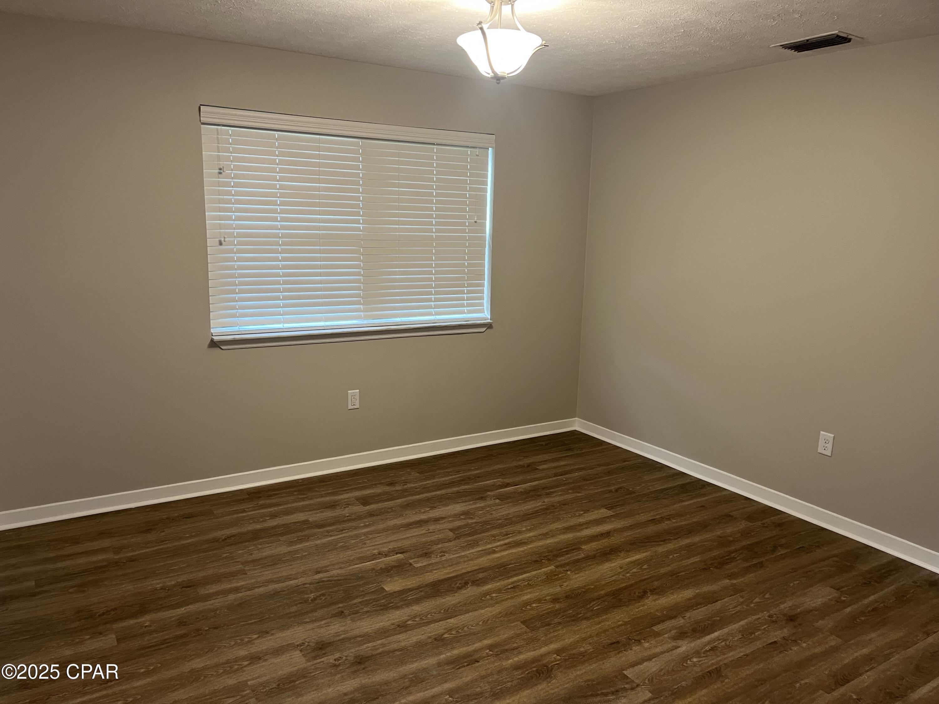 4unxegisz2hl4qwndnyn Idxz8vvvj4gp9ueylf9qvg