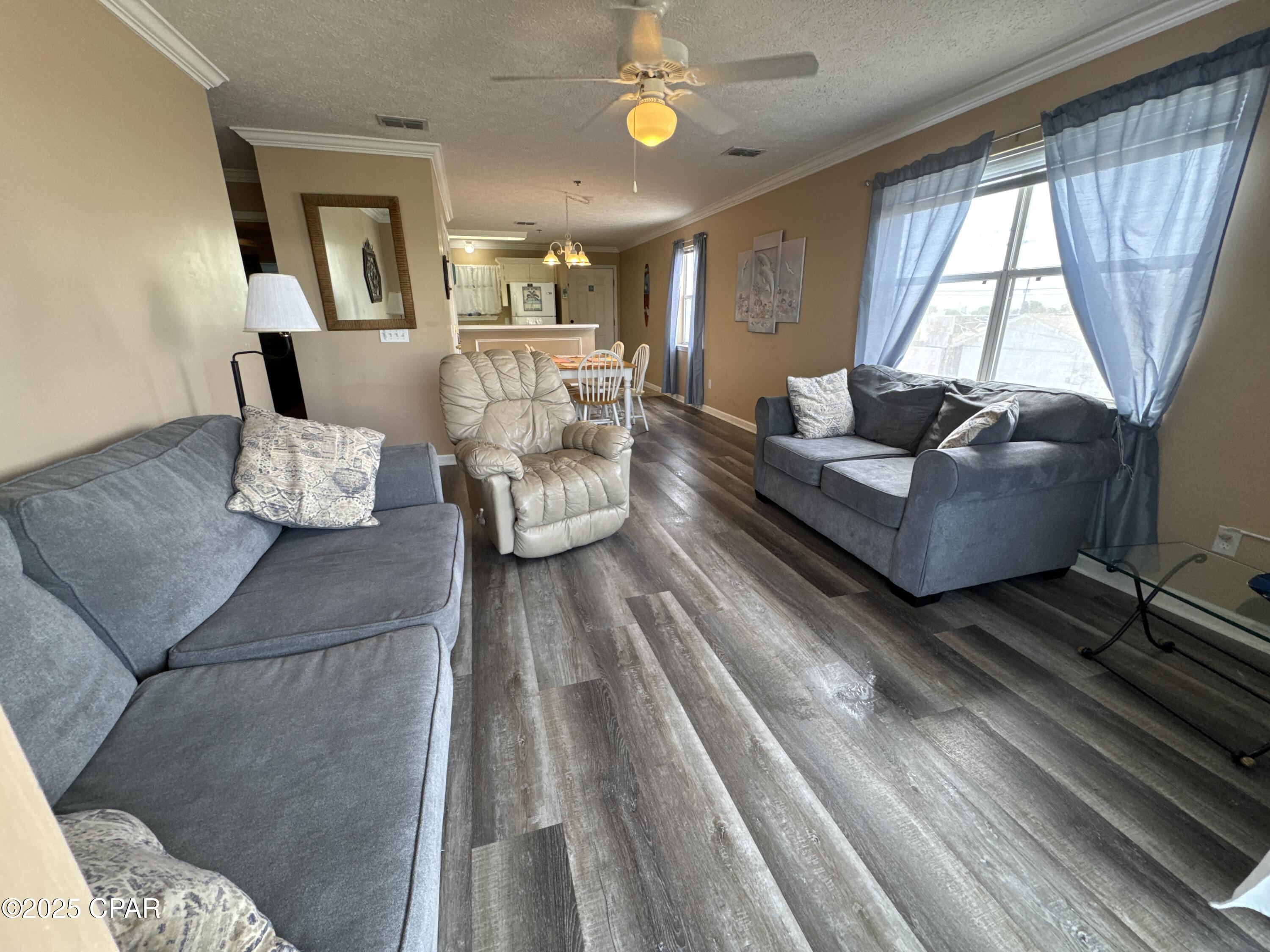 Eovks4hknxuqru7t_rxwhybhjhvzybqs8xvita92bag