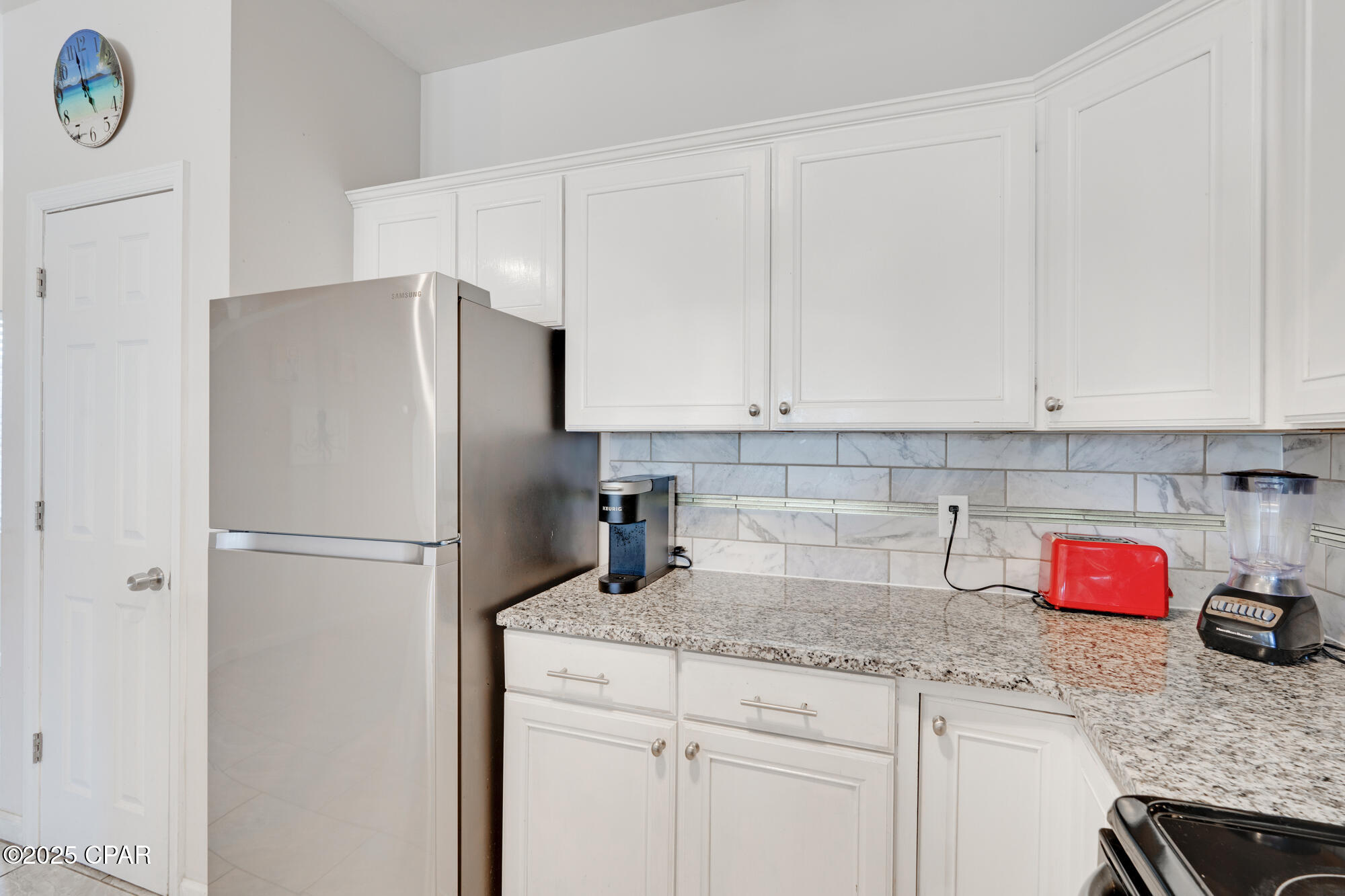 Lbqufeu Sxuvfdktsqxv9xd3zghszq _ird07pgjibc