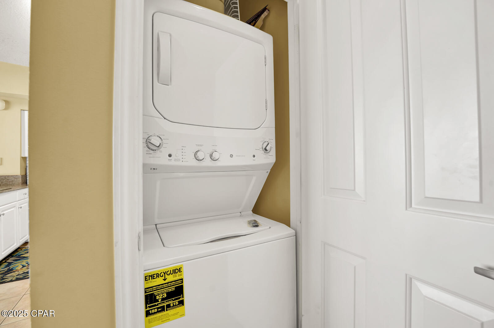 Cy Aef 8w1_xlu3e1c8cya2tmvpuw1gkxesxlpmdftw