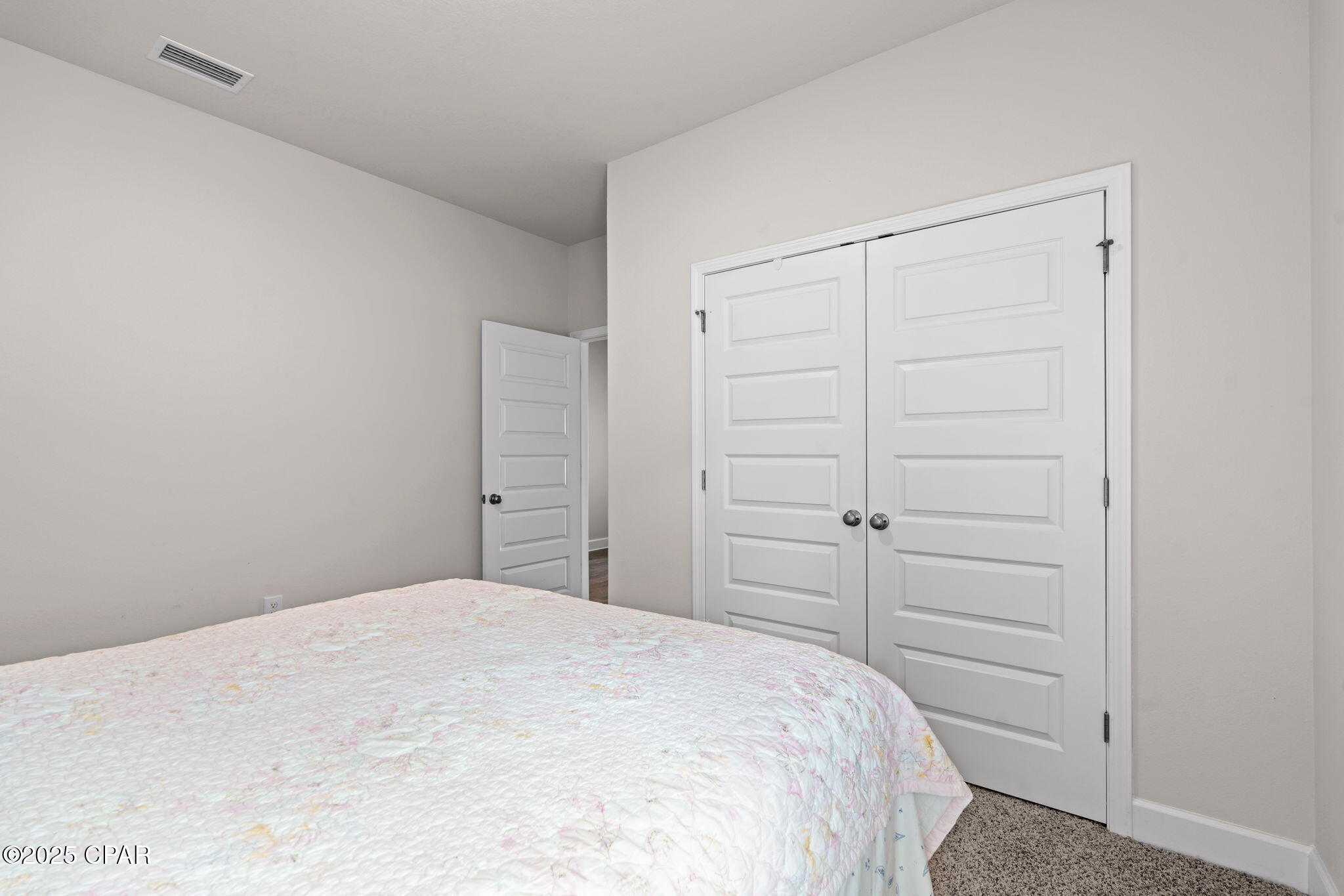 Neuioj82wdxzsbci1bos4kobger81og 3jyztmc S1c