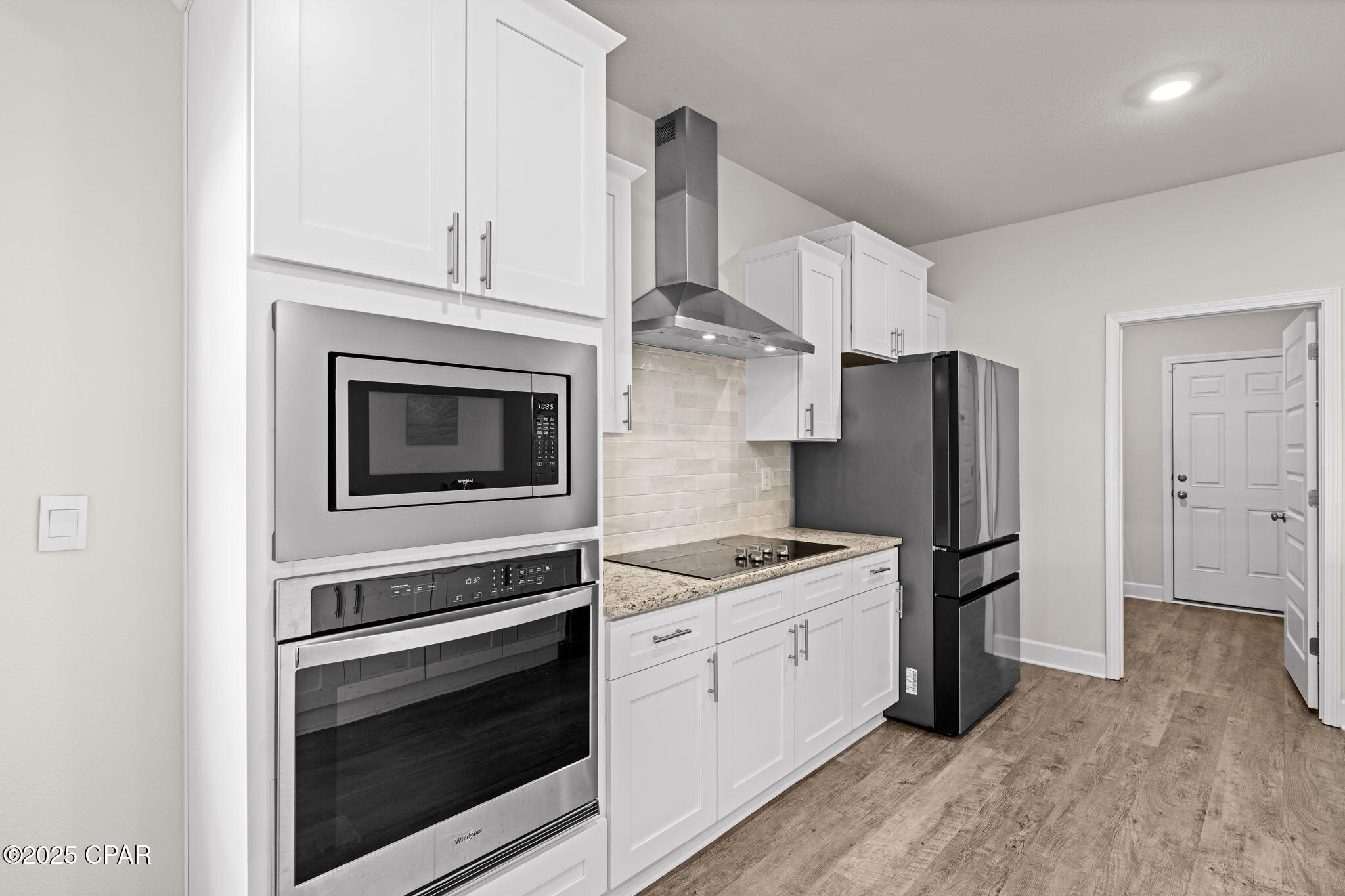 Othklt5c_abqjzh0arxiy0phovyiunx_llv1s0kvq_m