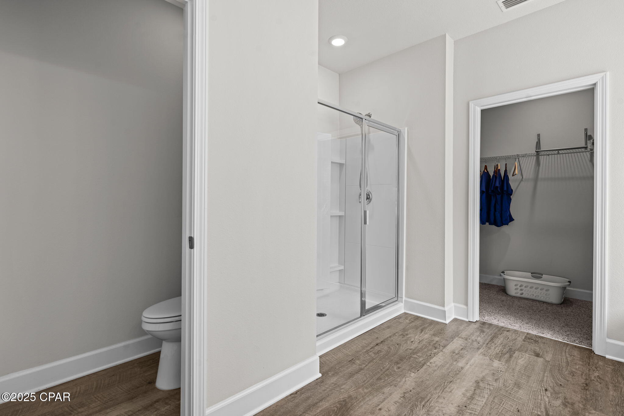 Yjbgiaari 1rywzpciyrrw01mendczu5sb7l4epiff0