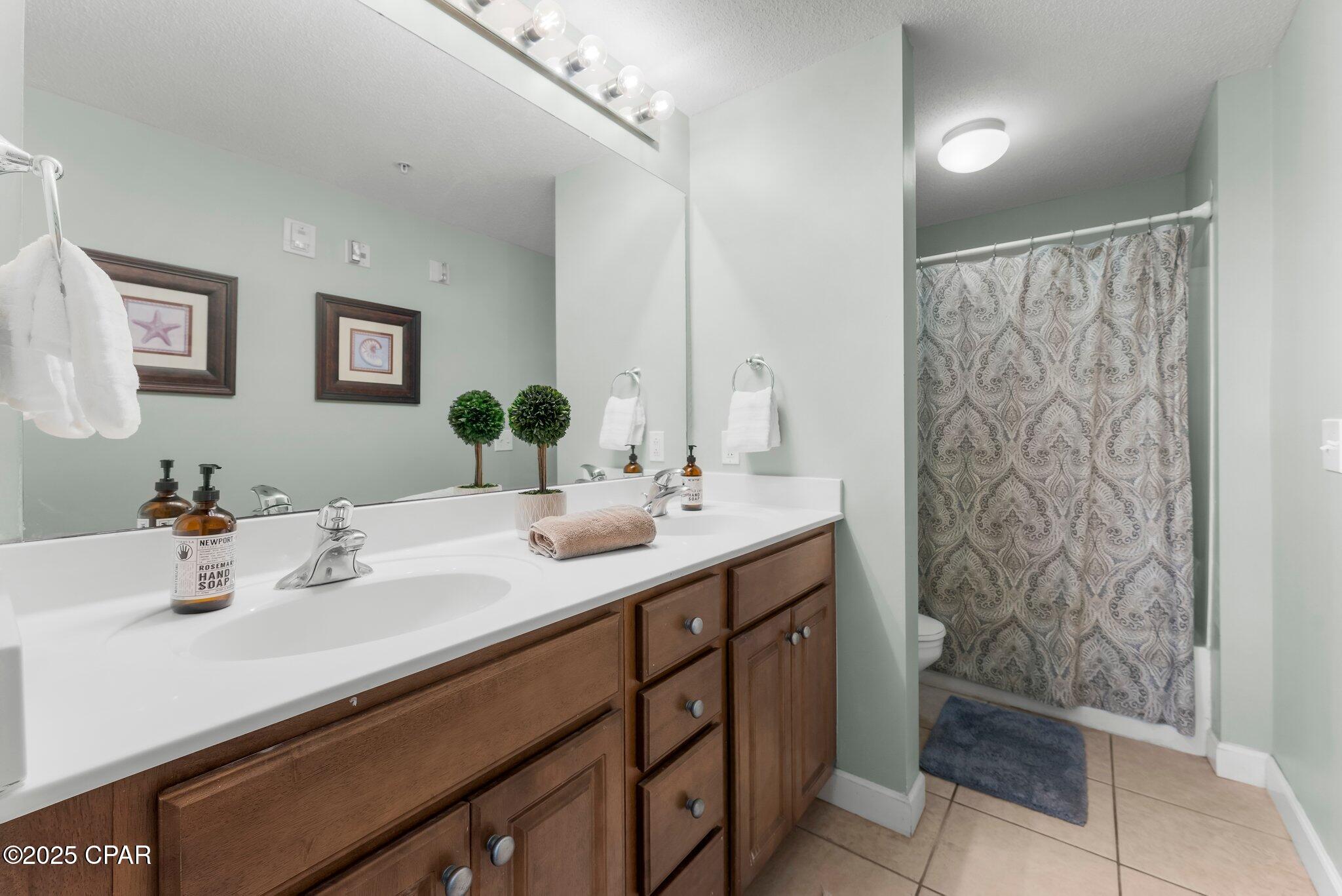 Image 9 For 5115 Gulf Drive 2105