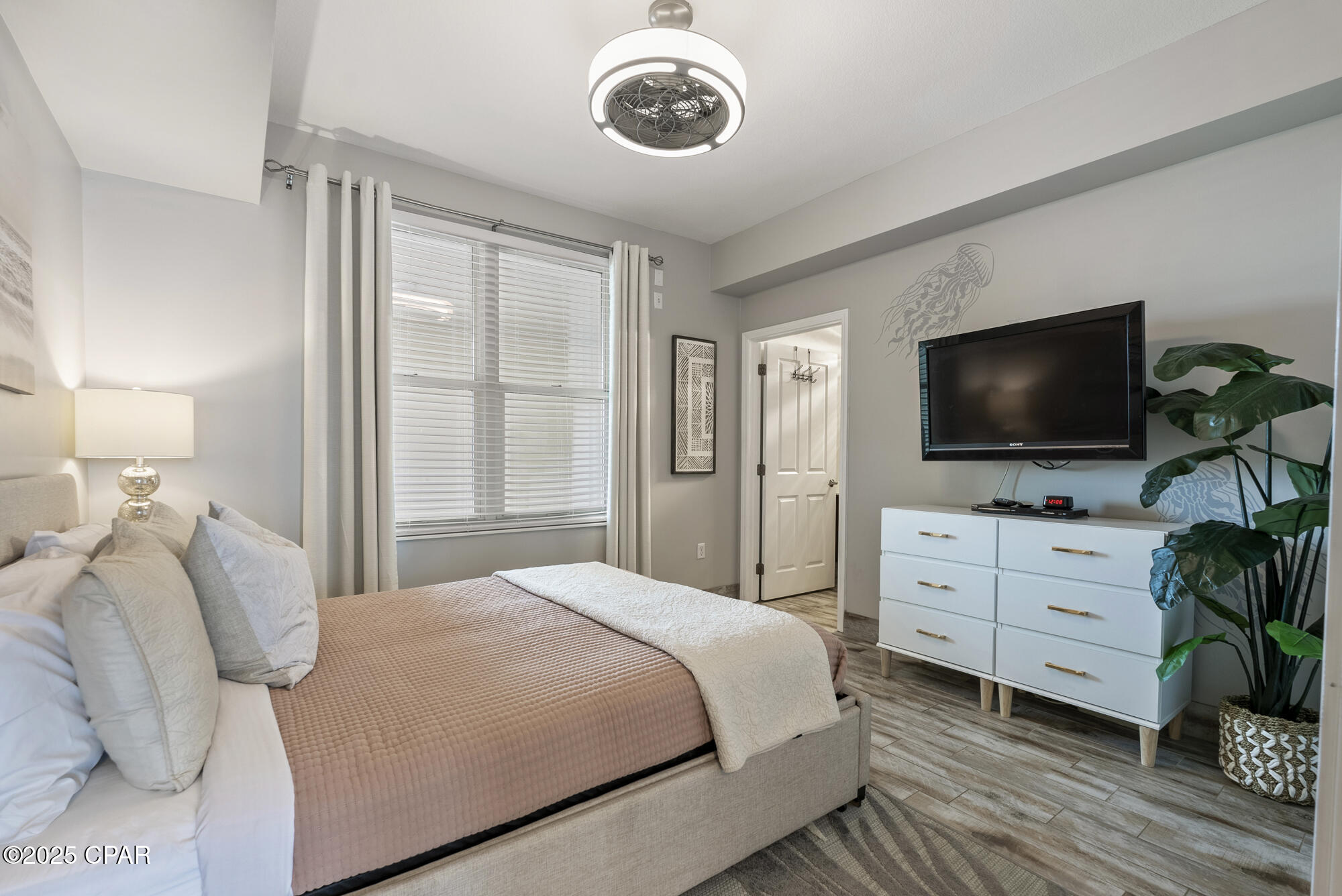 Pwseird3xoypxw_byqvdb_2vysmpwk0gu6f1x7btiwy