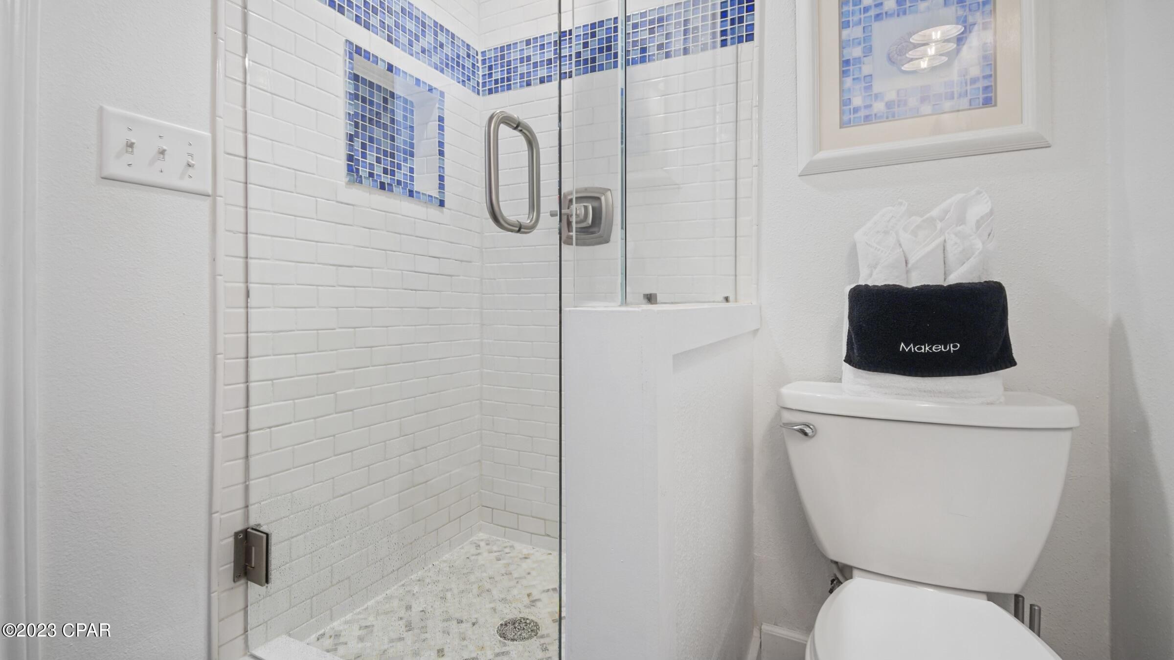  Do6_y_pf3af 9hc3_xth5sbcakf2xt0hbbgx5whbla