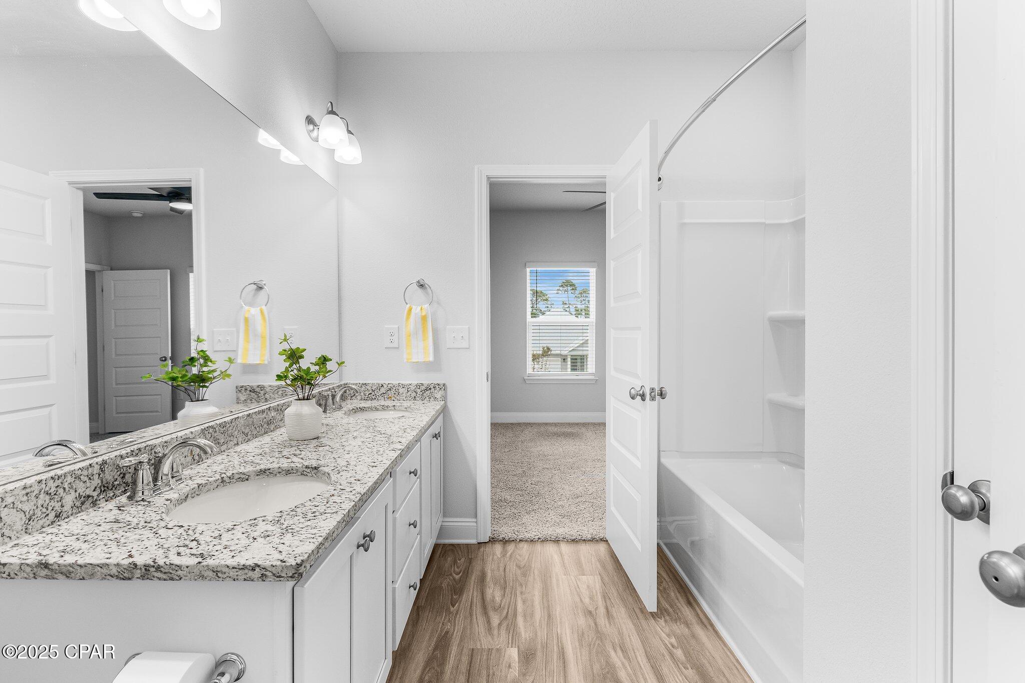 Ydpuf56pqqv4ubnmq0mfwyw0qg5ewbmxodgrsdz_i1o