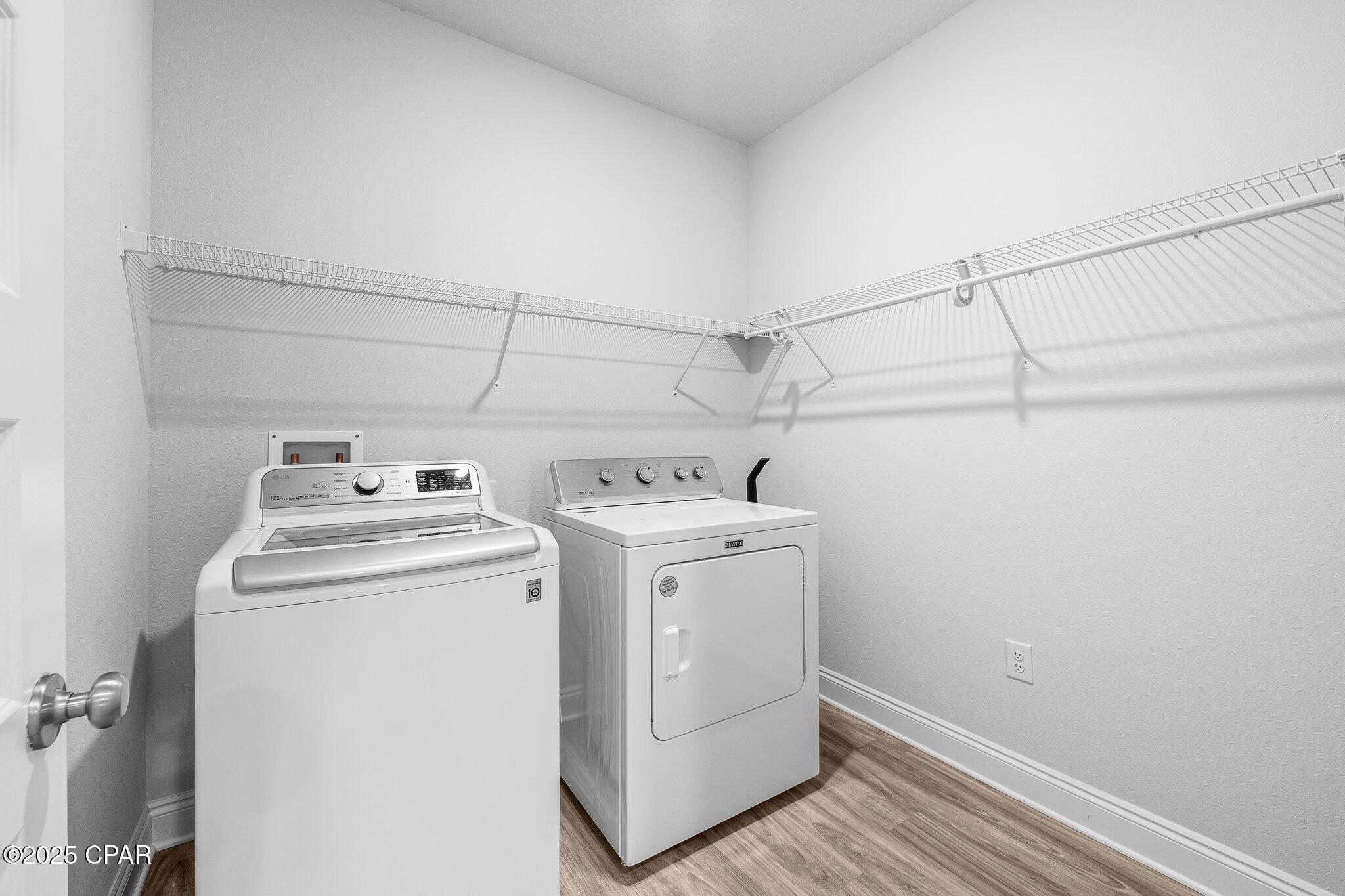 Bx P2x0orf6ssez0nl98hwyqcn1sbsy8xvls _wffvg