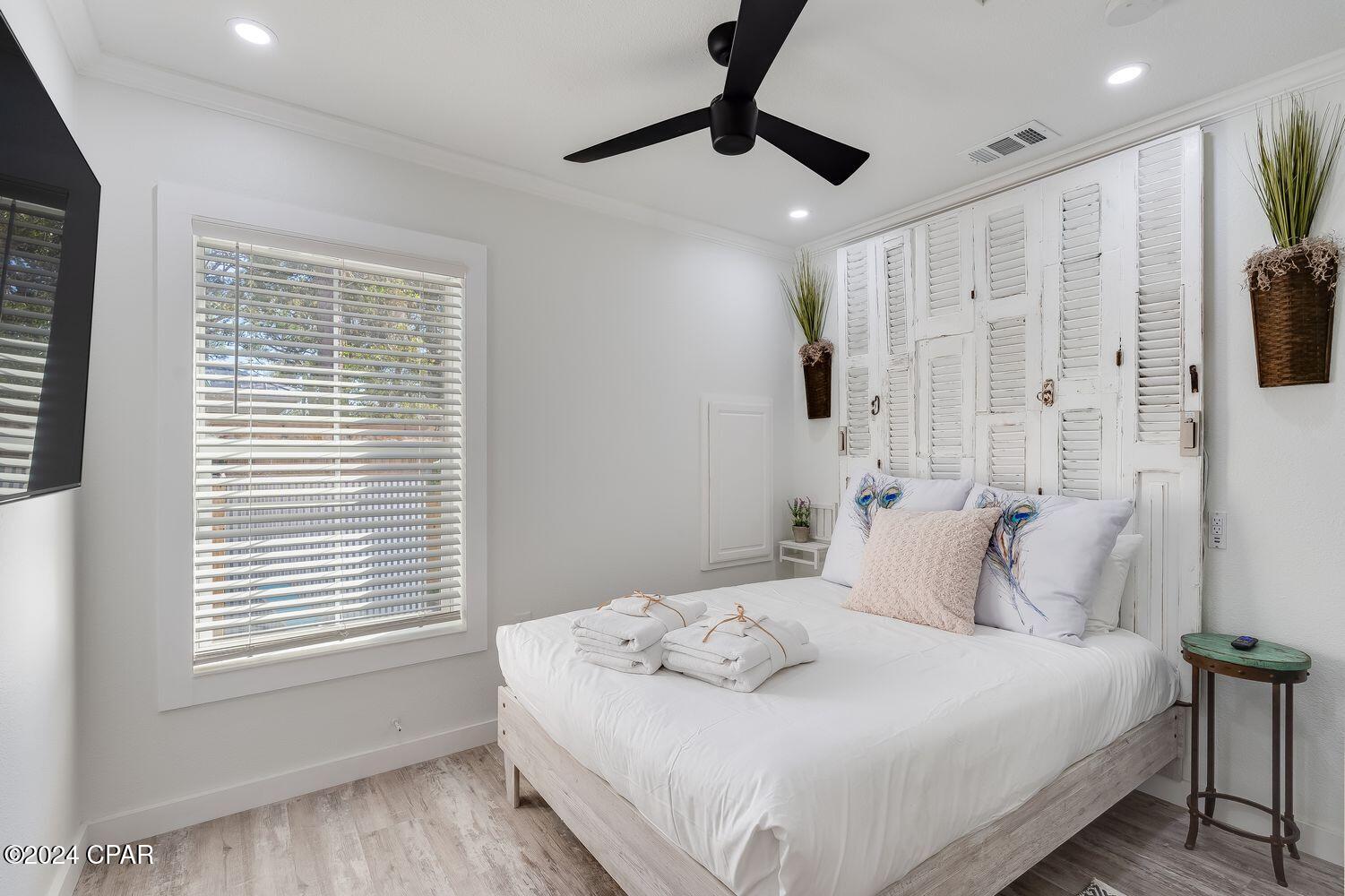 Y4_lphoc7itk2ppgyg4us7 1b5hldcyqguvtqjhru4e