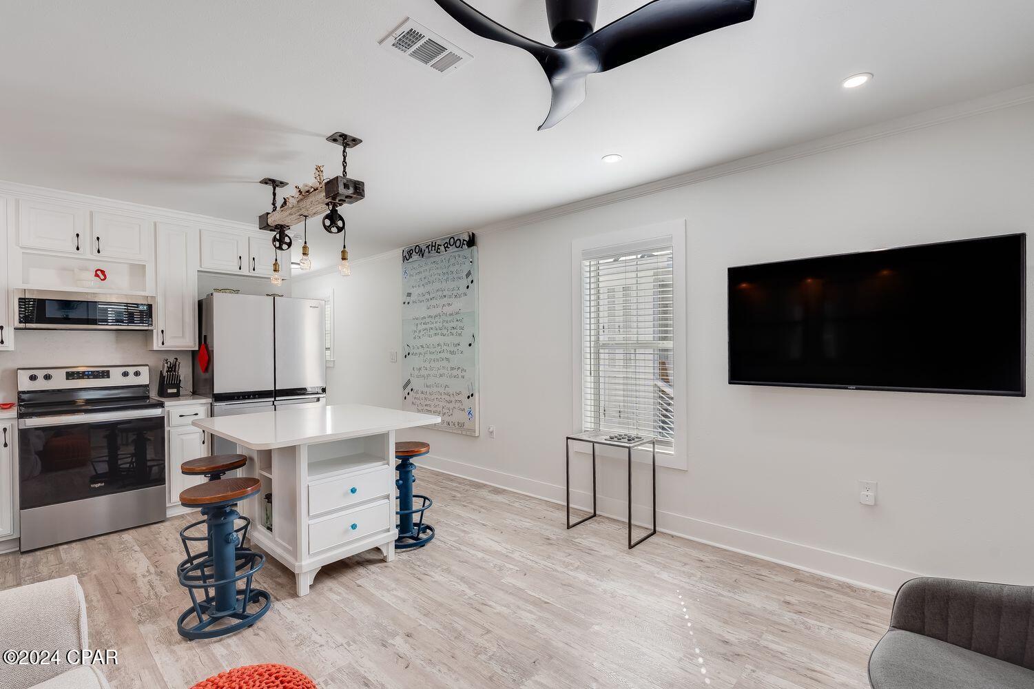 R9wjbgi2jrmoc7qukcha022xvkuzmi8smftvzc2kq9e