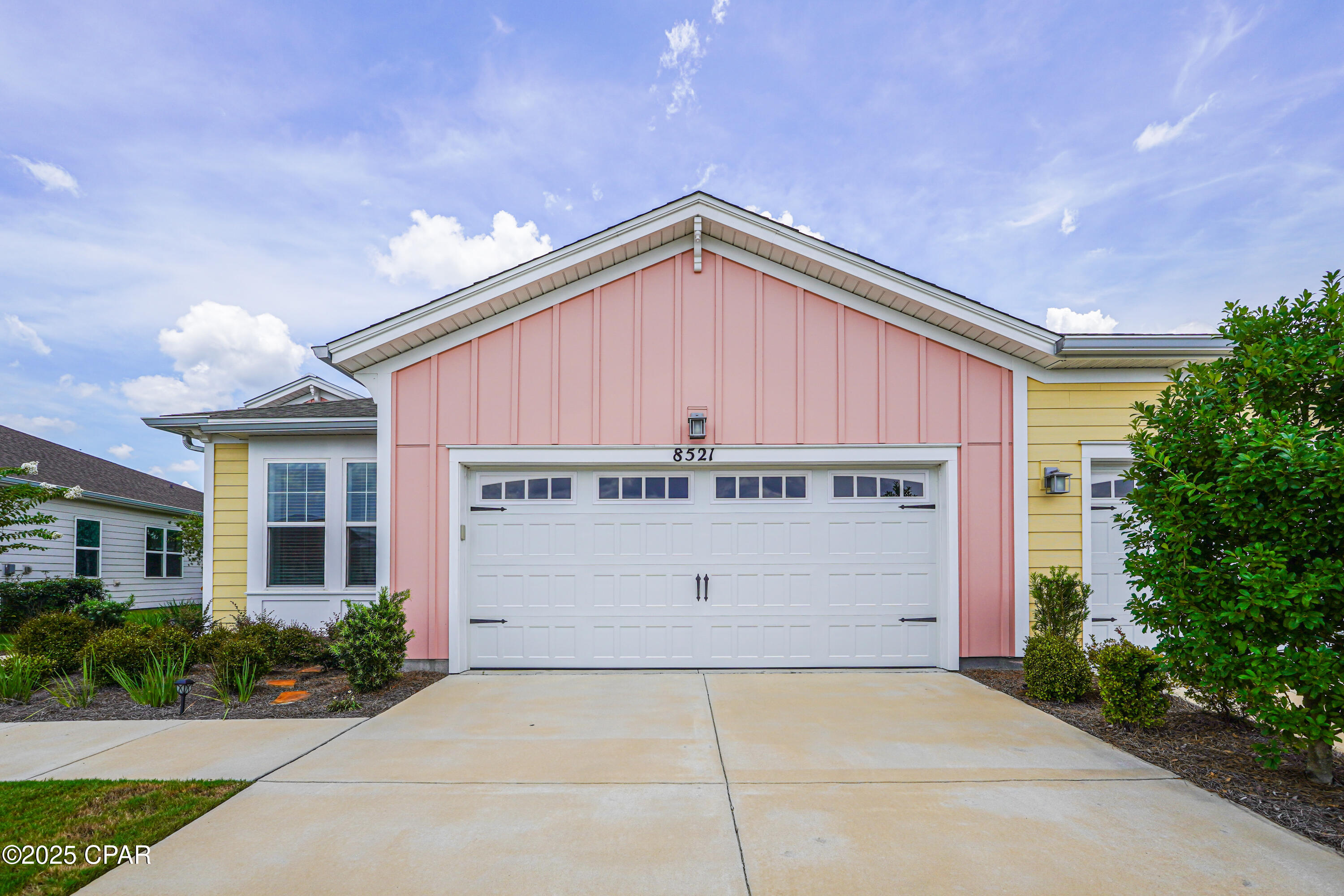 Image 2 For 8521 Island Breeze Avenue