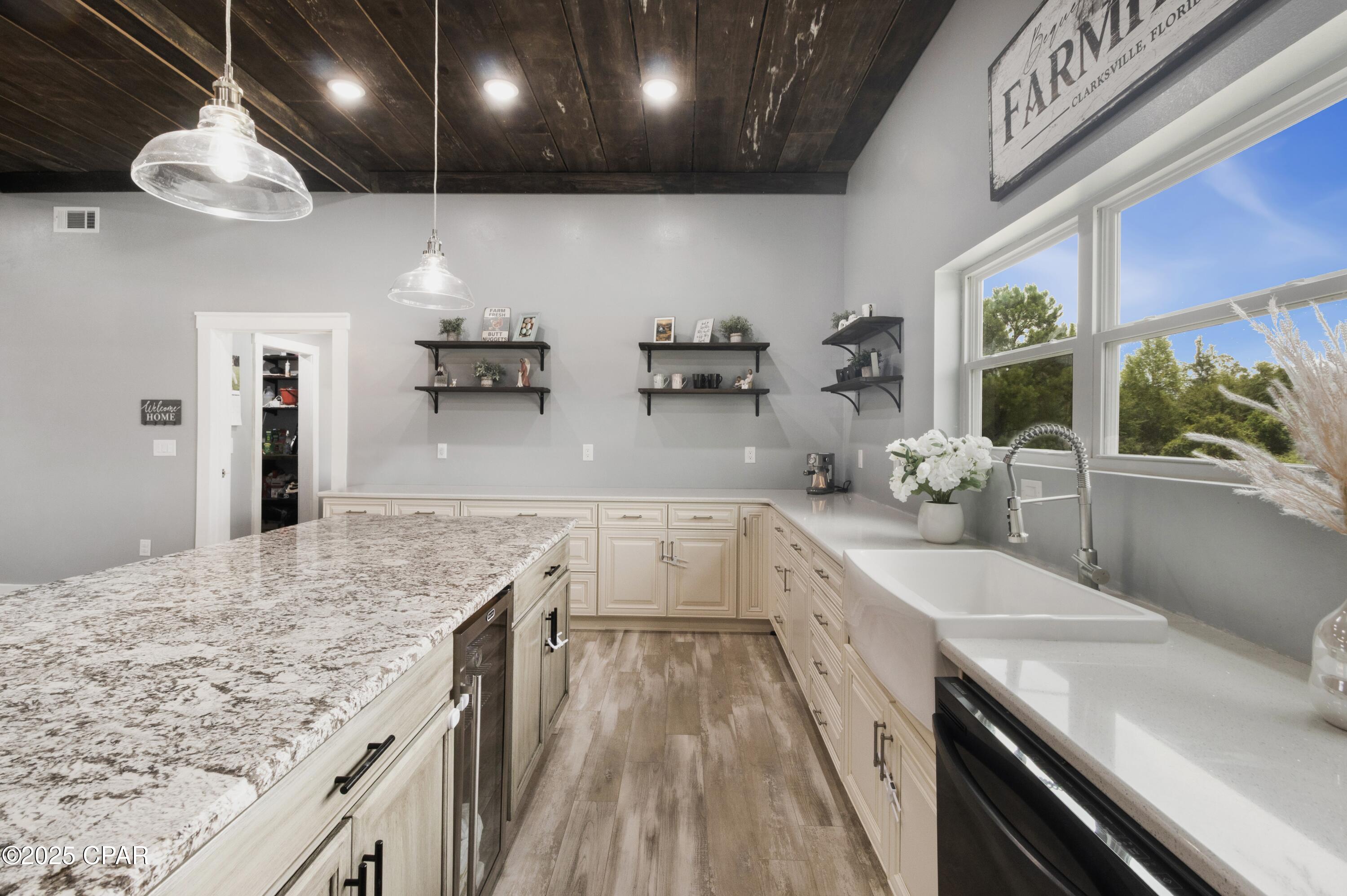 2qdzvzrtj57kmbqlvzrr3dvvayyokfca4yaaahqal0w