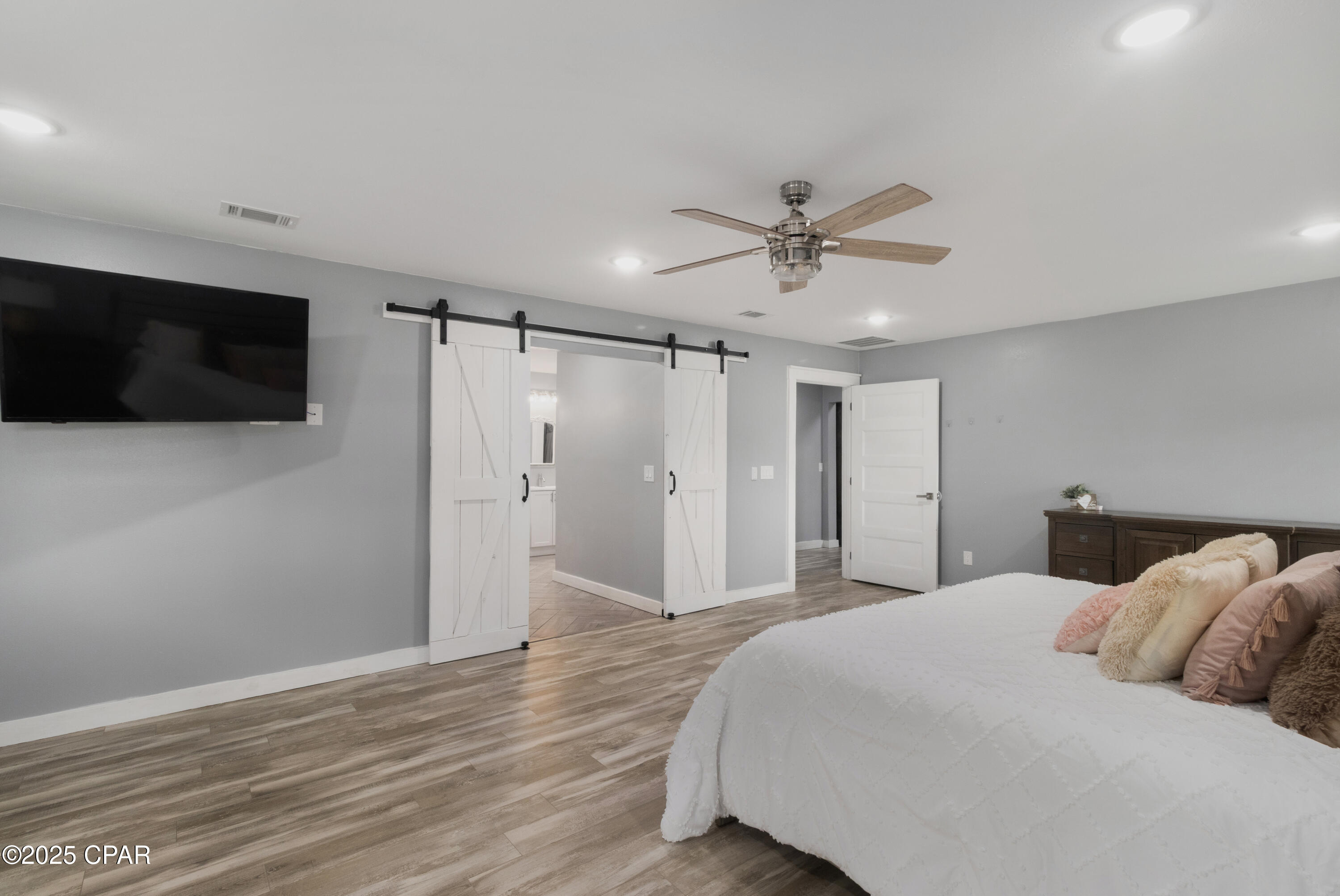 B4owjvq05mtgj9bwnpat3i102nrjacbys21g3oaw17m