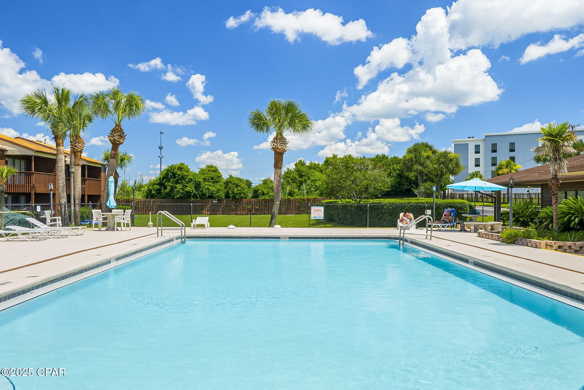 Brix99xz8l2y0opwxl_n31meadm0k1kkrhuxx27y93a