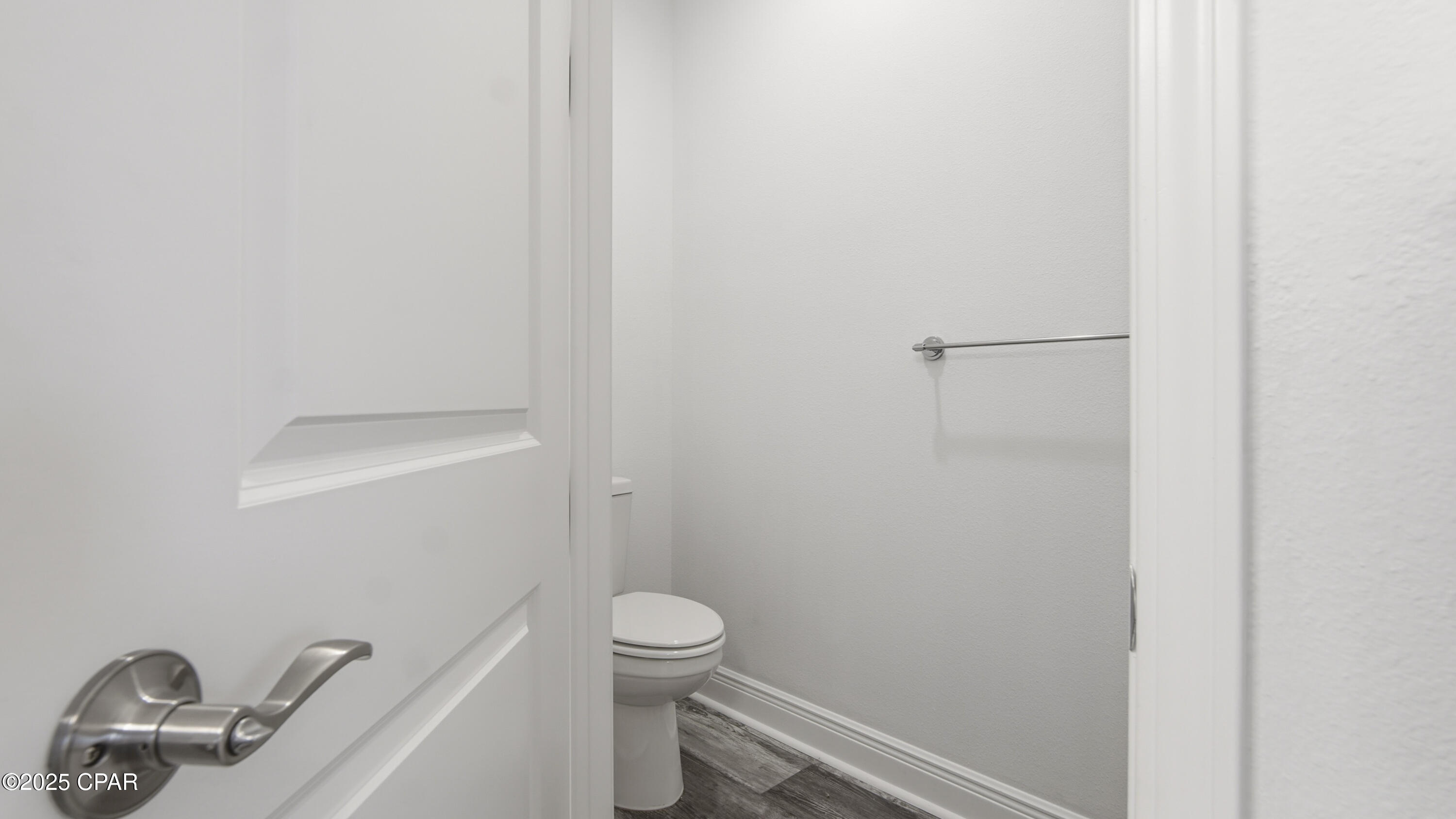 Image 18 For 8613 Shell Sink Drive