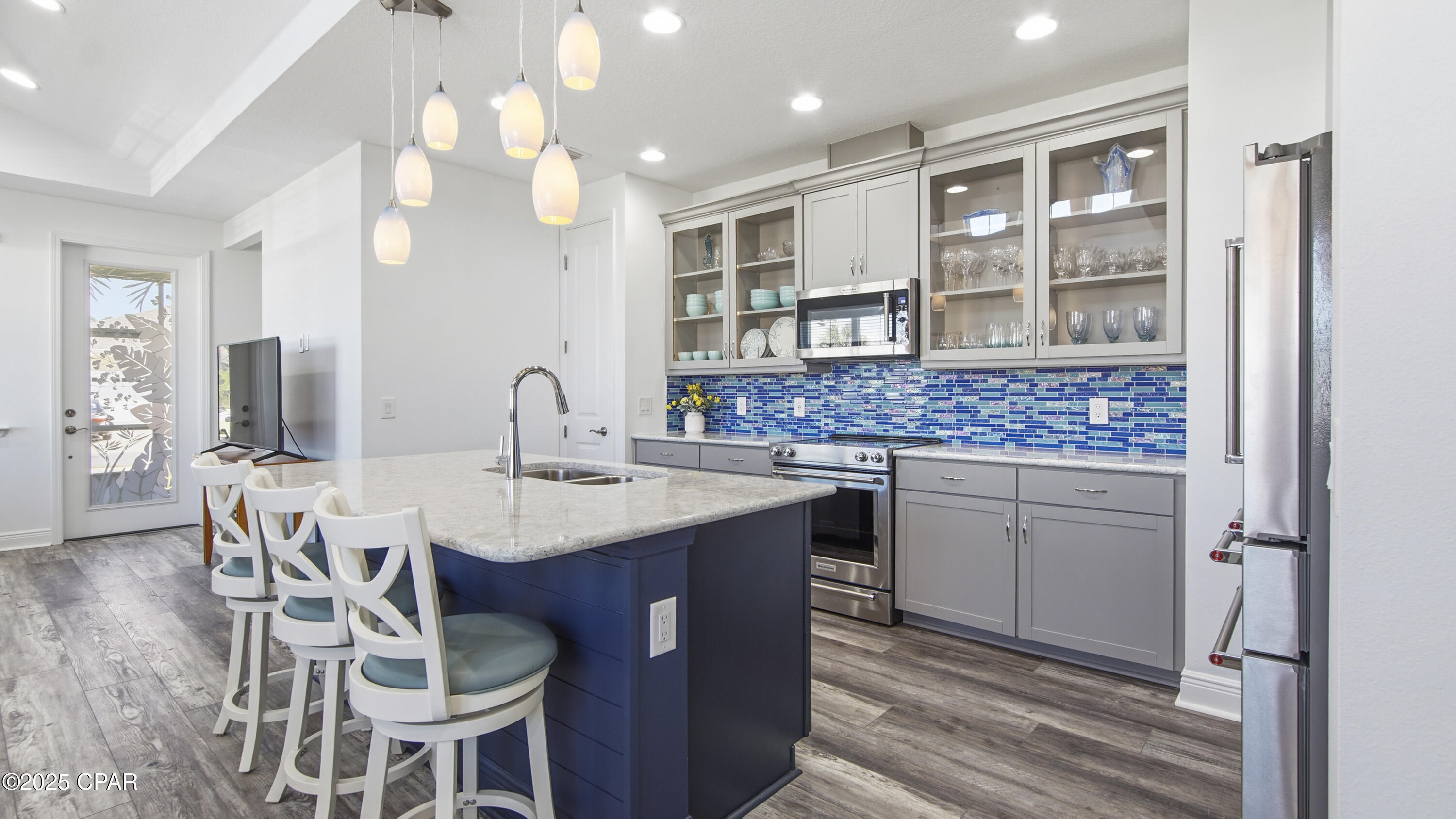 Image 7 For 8613 Shell Sink Drive