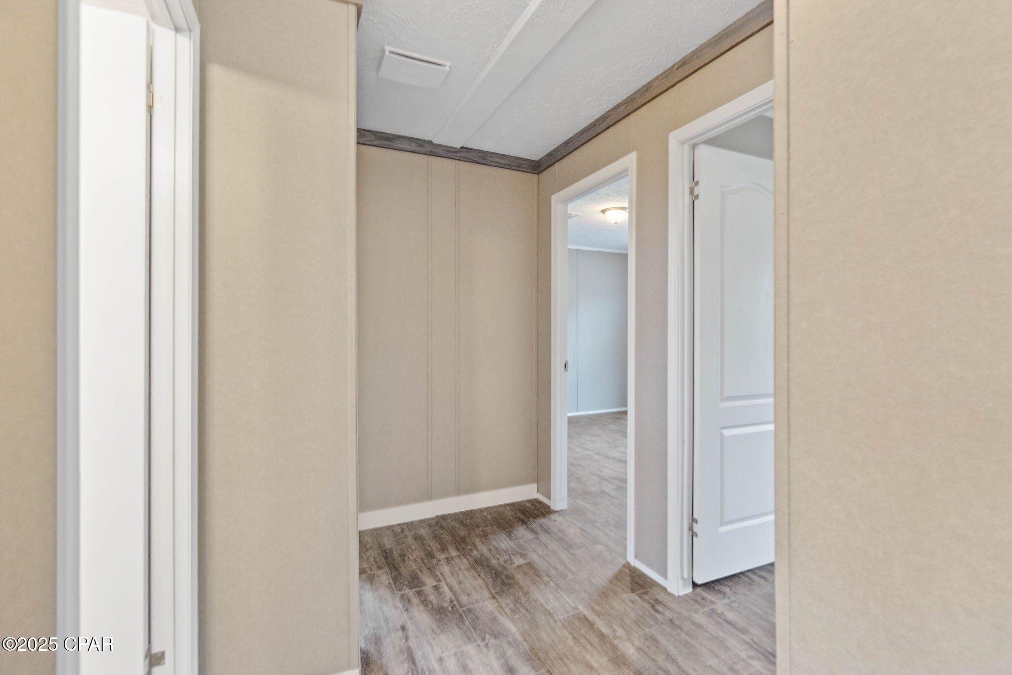 Esb0yisq_aonemj28cwa4nmi_vgcopnyw79kpdatxey