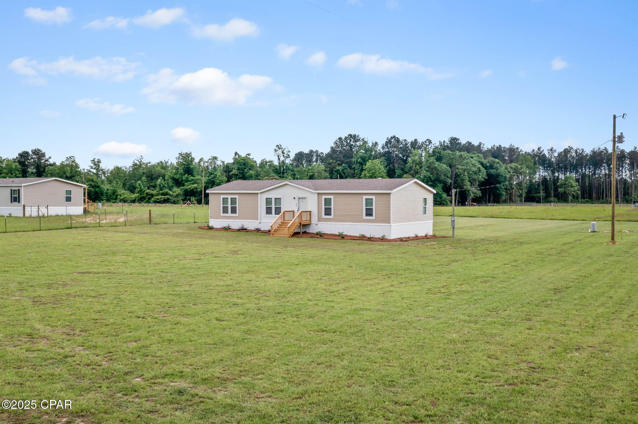 Image 30 For 815 Tri County Road
