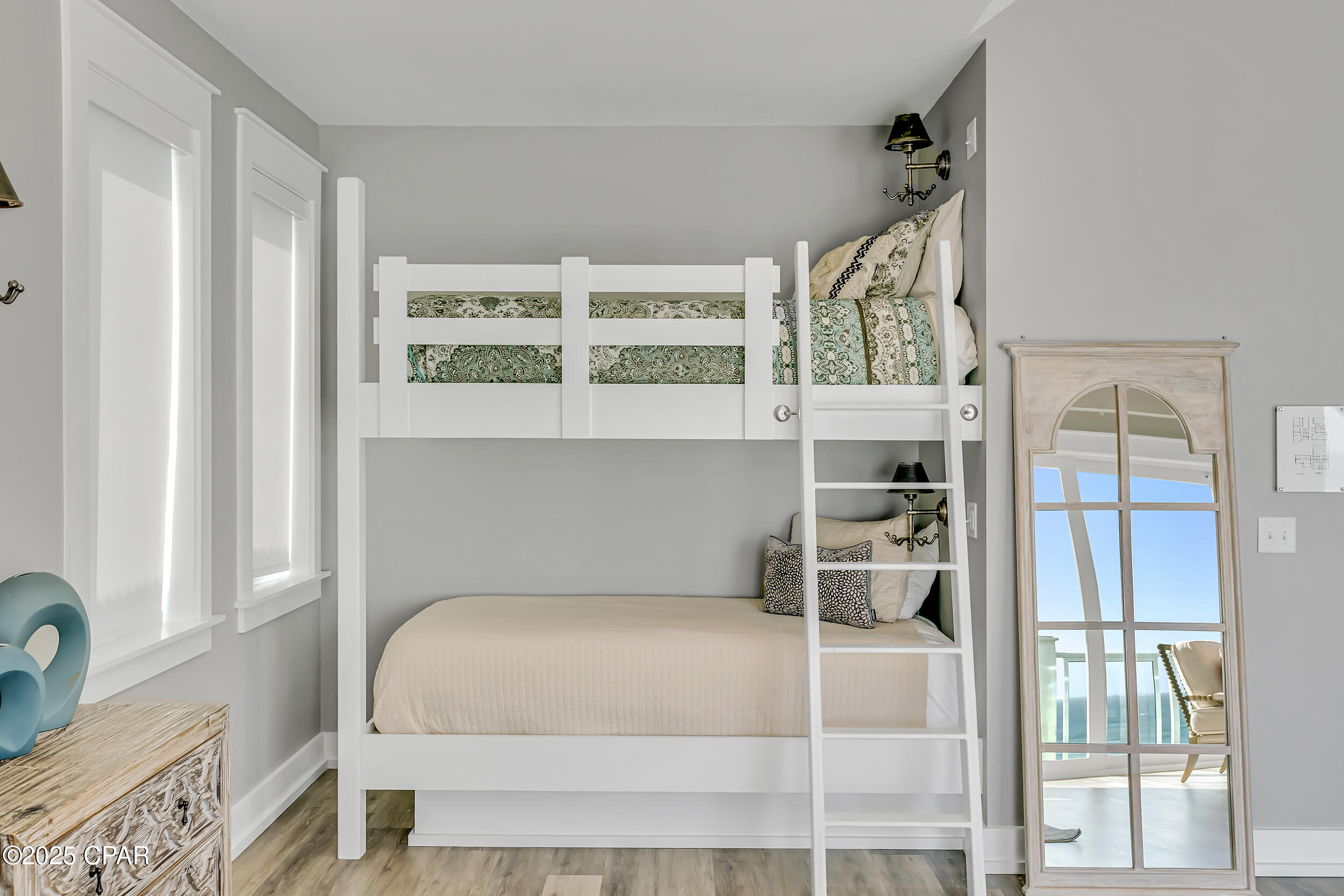 Kzwcfrwgphuwi Og8o7nc_dwqlra5w6dh8bbuu3uvg4