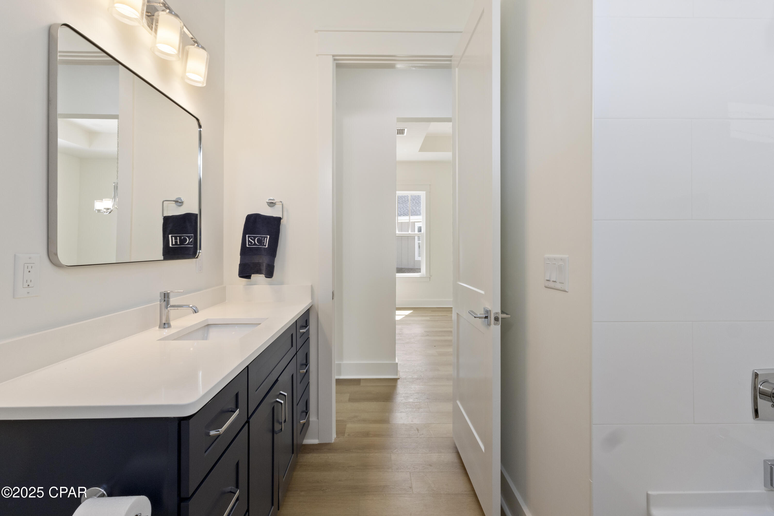 K S6nvhec7mhitgj 2rtdfvf8ta7v0lr5zpuwgynnpm