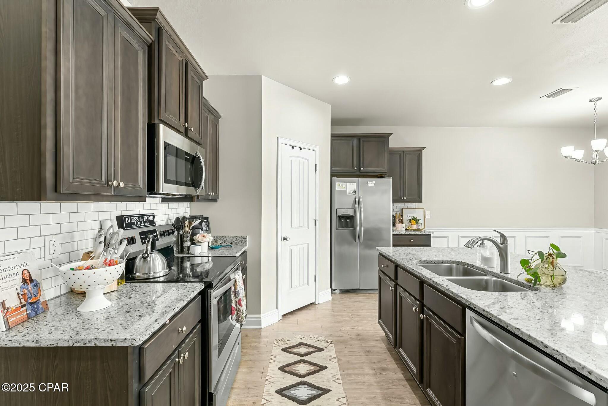 Jw4_grceuv6yorq1bxnabe9mv1e 3djti700r27nrci